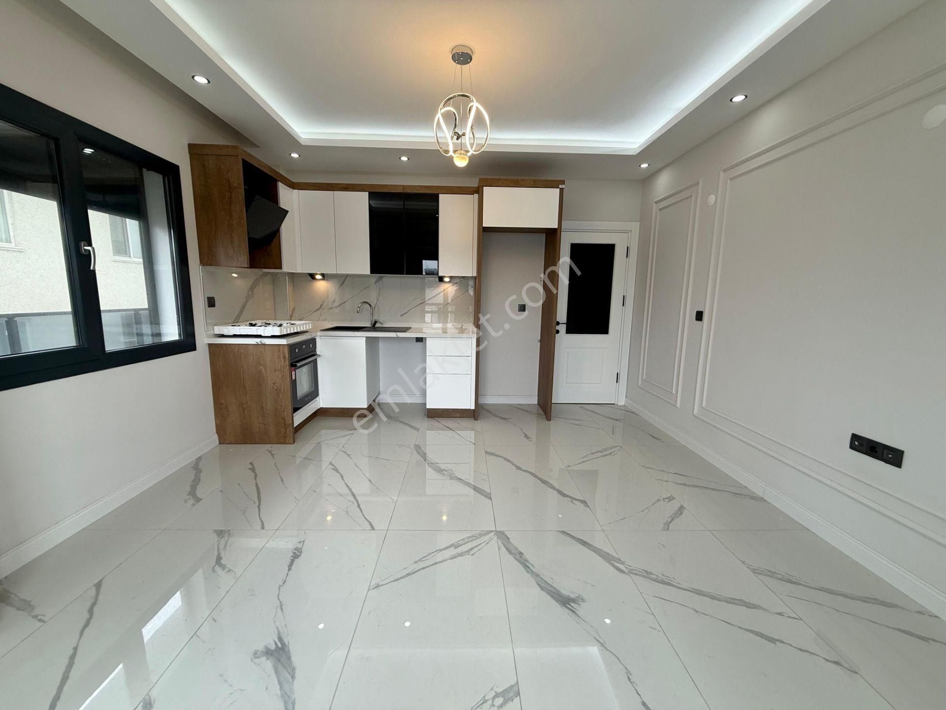 ツ Yüksel'den Huzurla Oturacağınız Denize 50 M 2+1 Sıfır Daire ツ