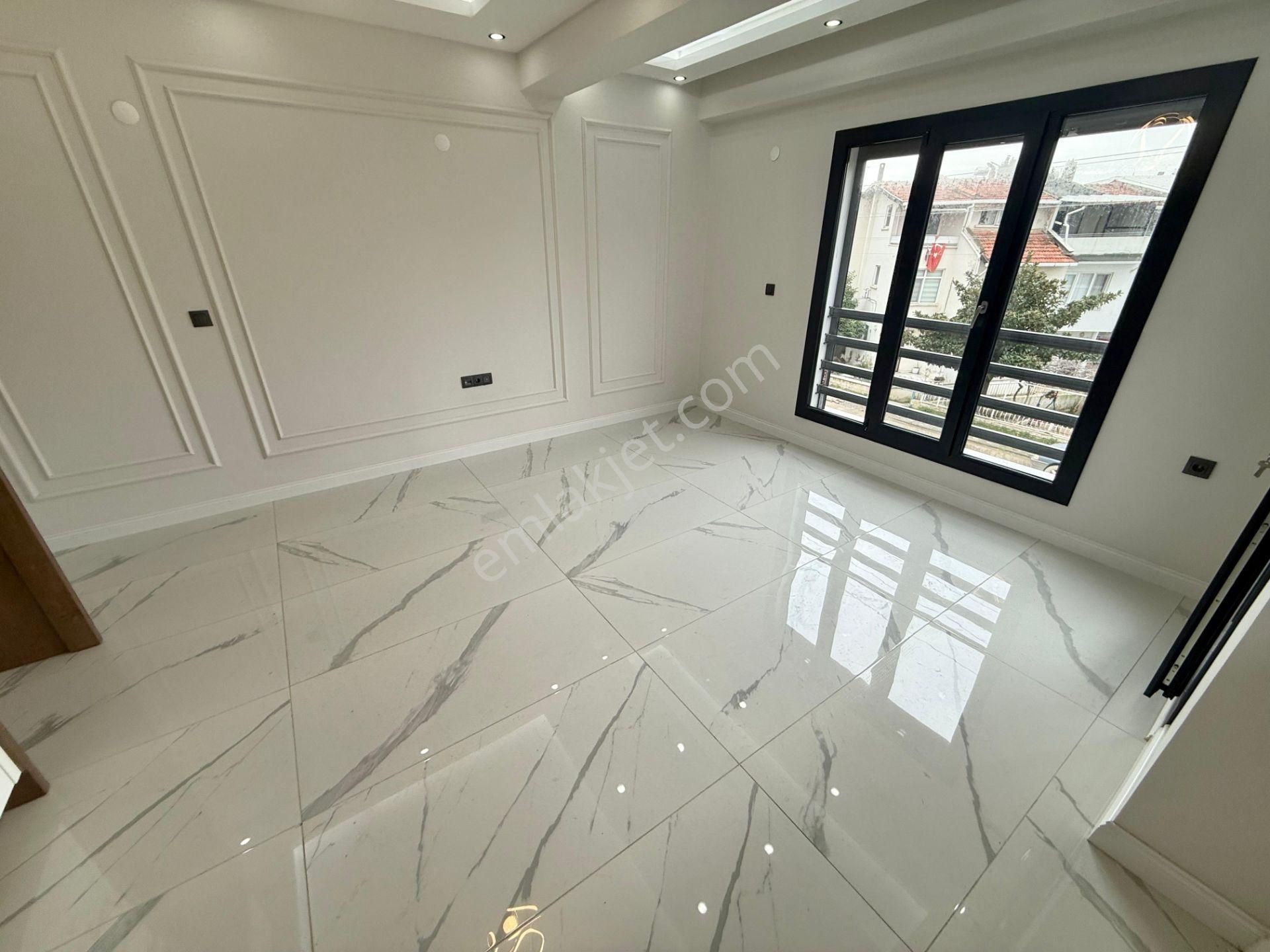 ツ Yüksel'den Huzurla Oturacağınız Denize 50 M 2+1 Sıfır Daire ツ - Görsel 8