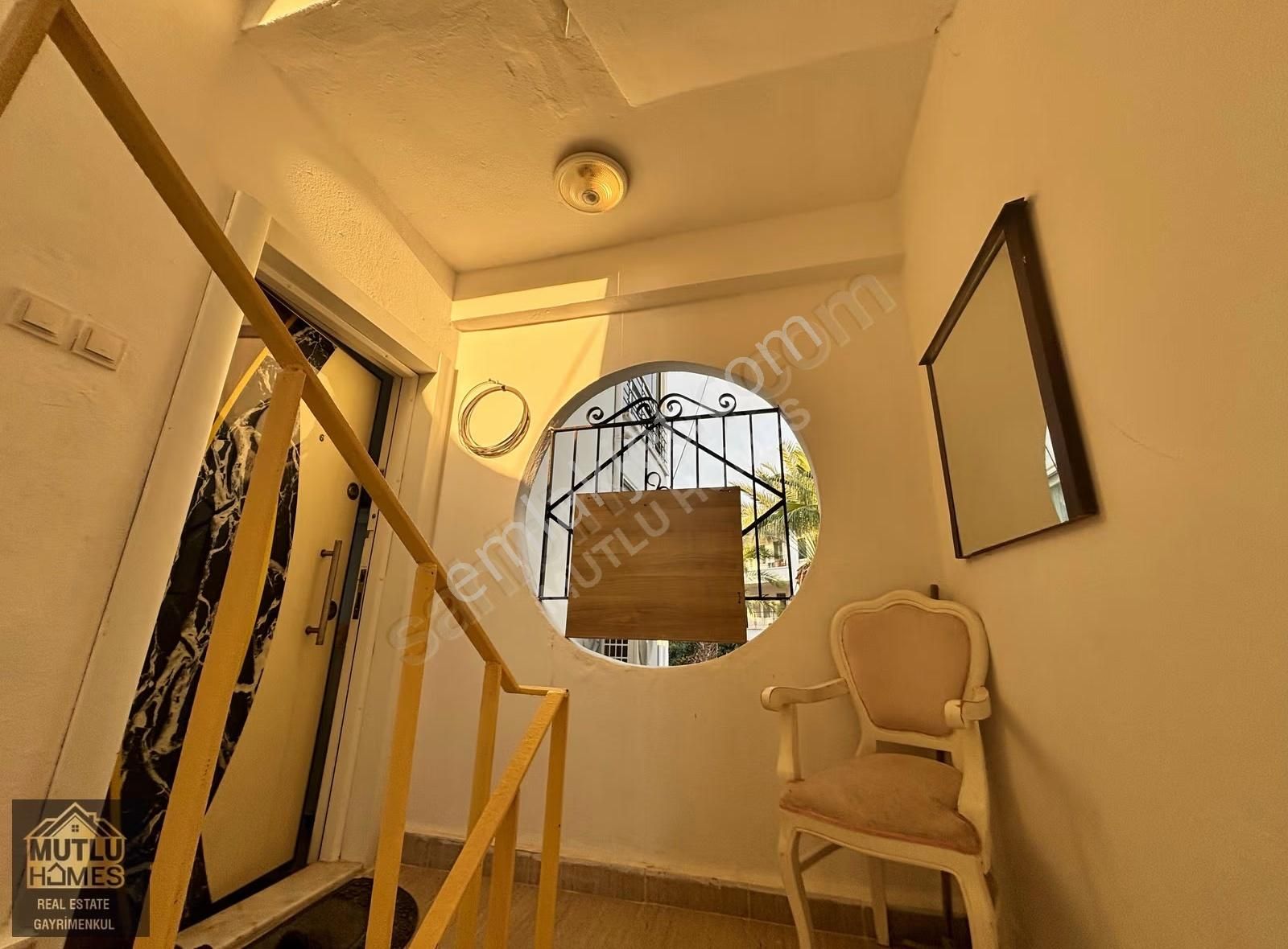 Konaklı Gökkuşağı Sitesi Denizmanzaralı Eşyalı Satılık 2+1 Daire - Görsel 8