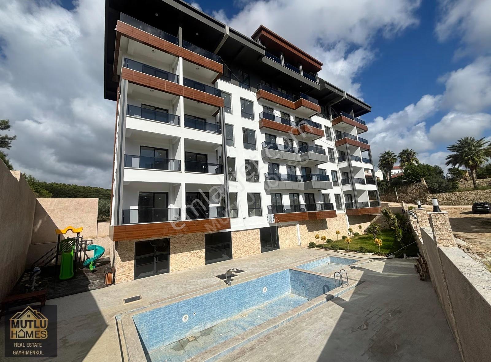 Alanya Avsallar Denize 1 Km Orman İçinde Sitede 2+1 Daire