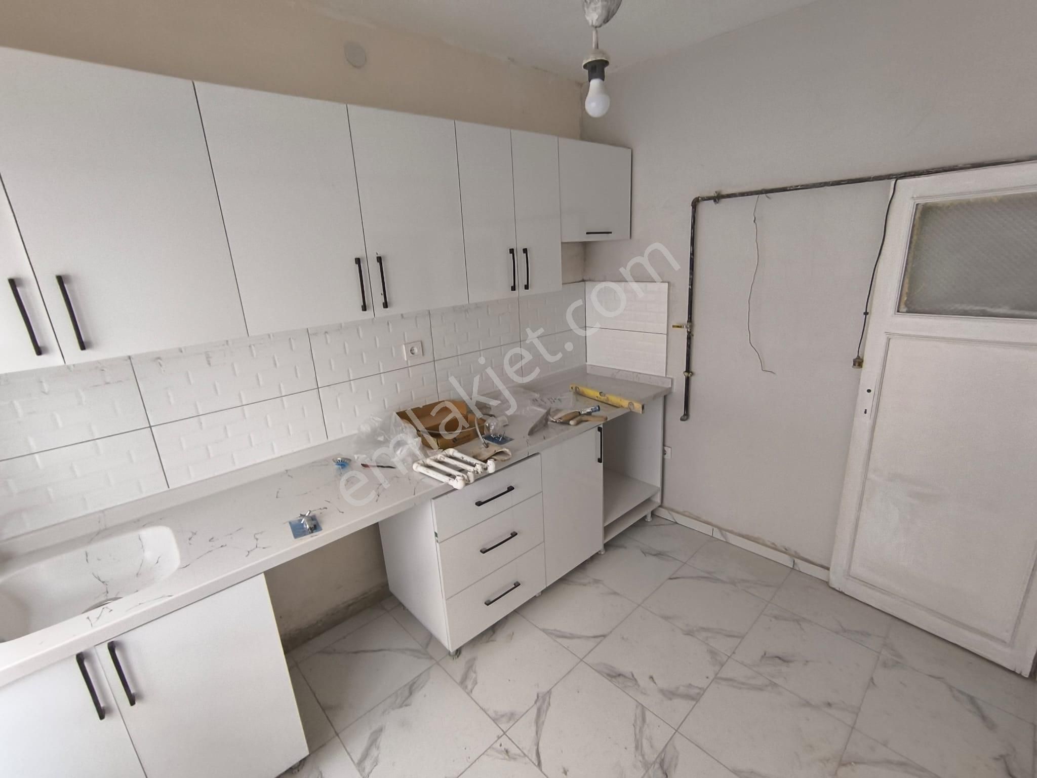 Akşemsettin Mahallesin'de 4+1 Kiralık Daire