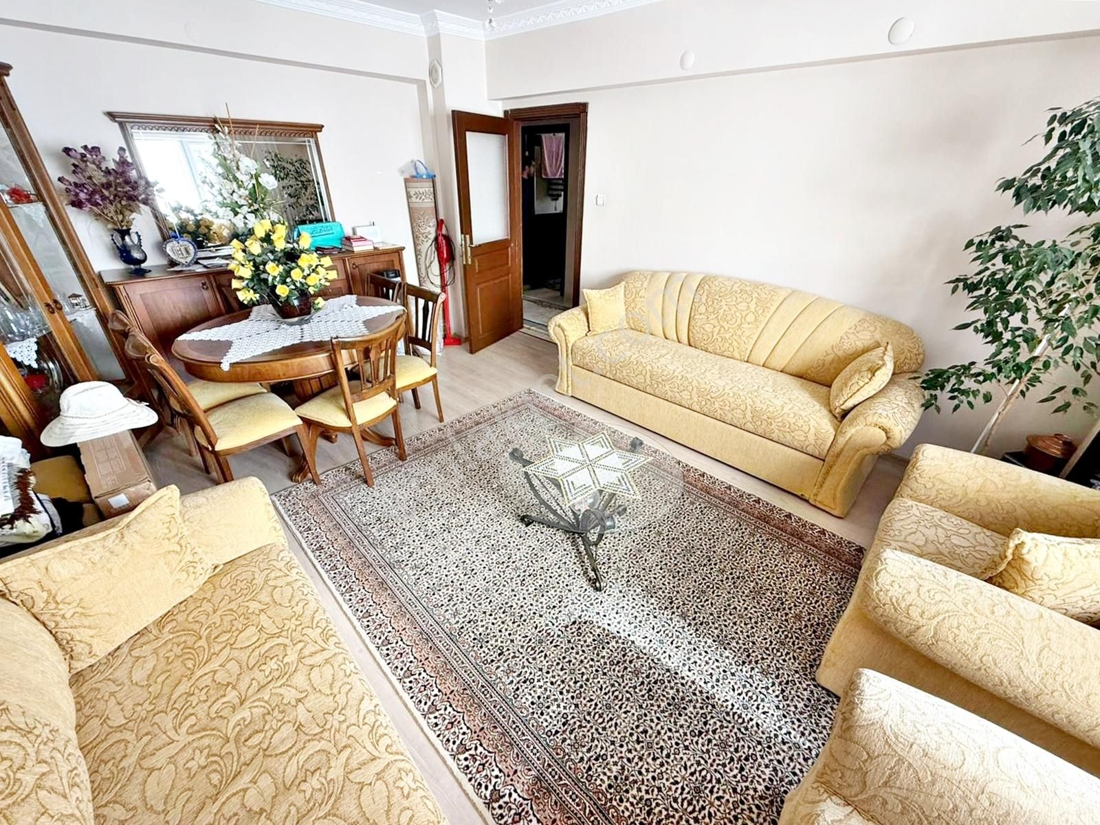 Han Gayrimenkulden Kafkaslarda 3+1 Asansörlü Satılık Daire - Görsel 3