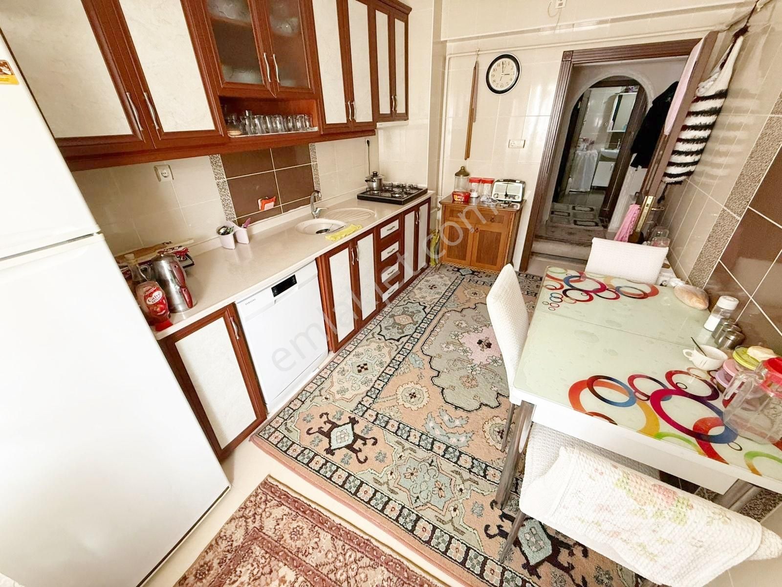 Han Gayrimenkulden Kafkaslarda 3+1 Asansörlü Satılık Daire - Görsel 8