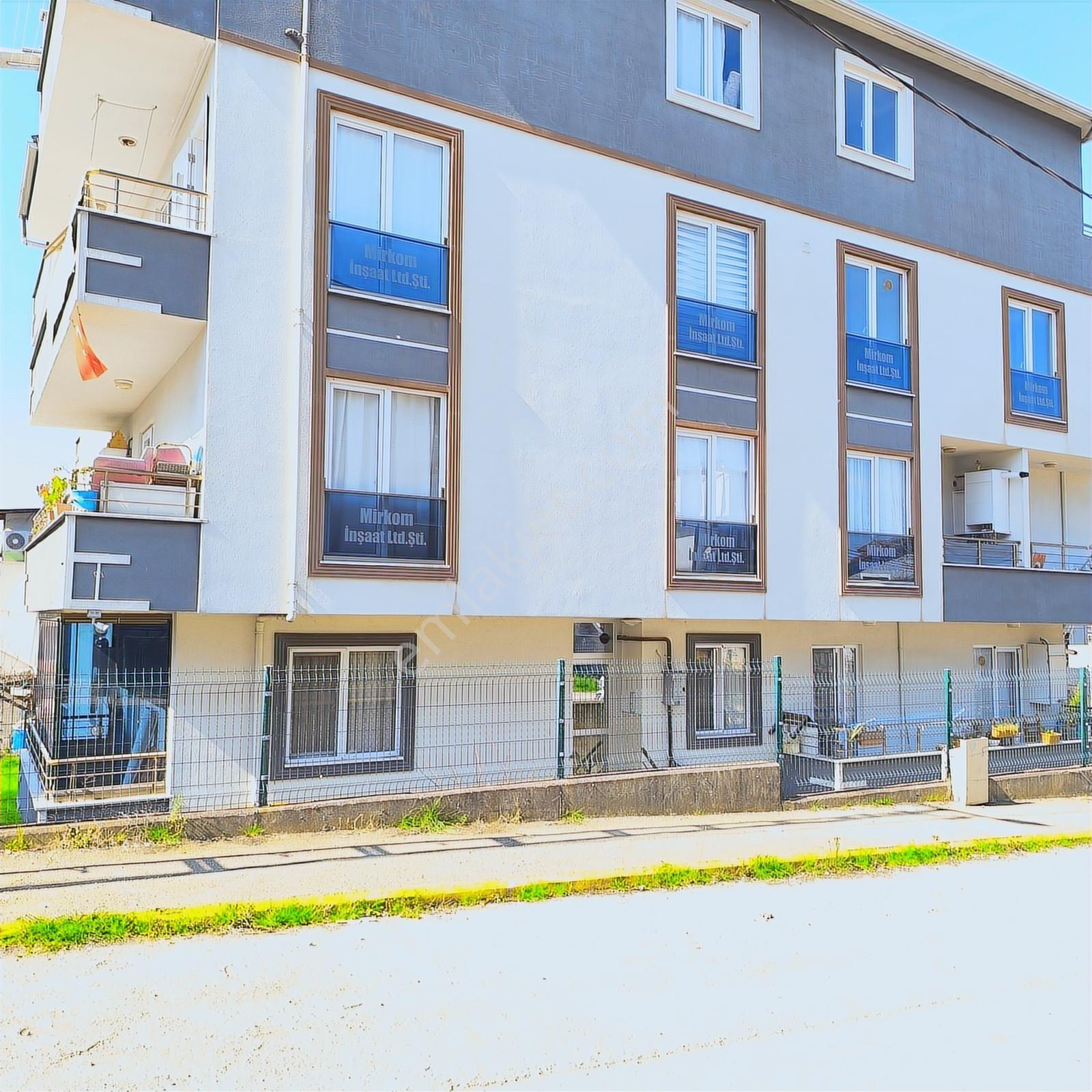 Remax True ' Dan Kartepe Emek Evler De Eşyalı Kiralık 2+1 Daire - Görsel 5