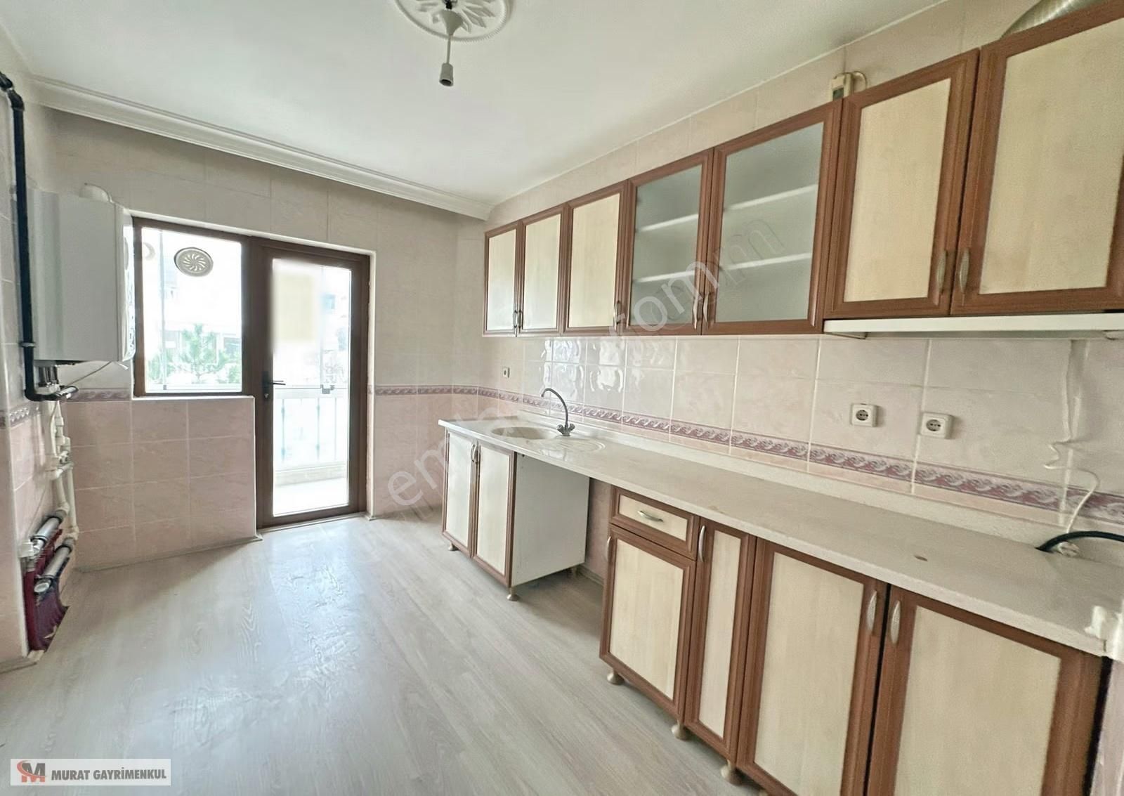 Gazeller Cadde Yakını Ara Katta Geniş M2 Ön Cephe Fırsat 3+1 - Görsel 23