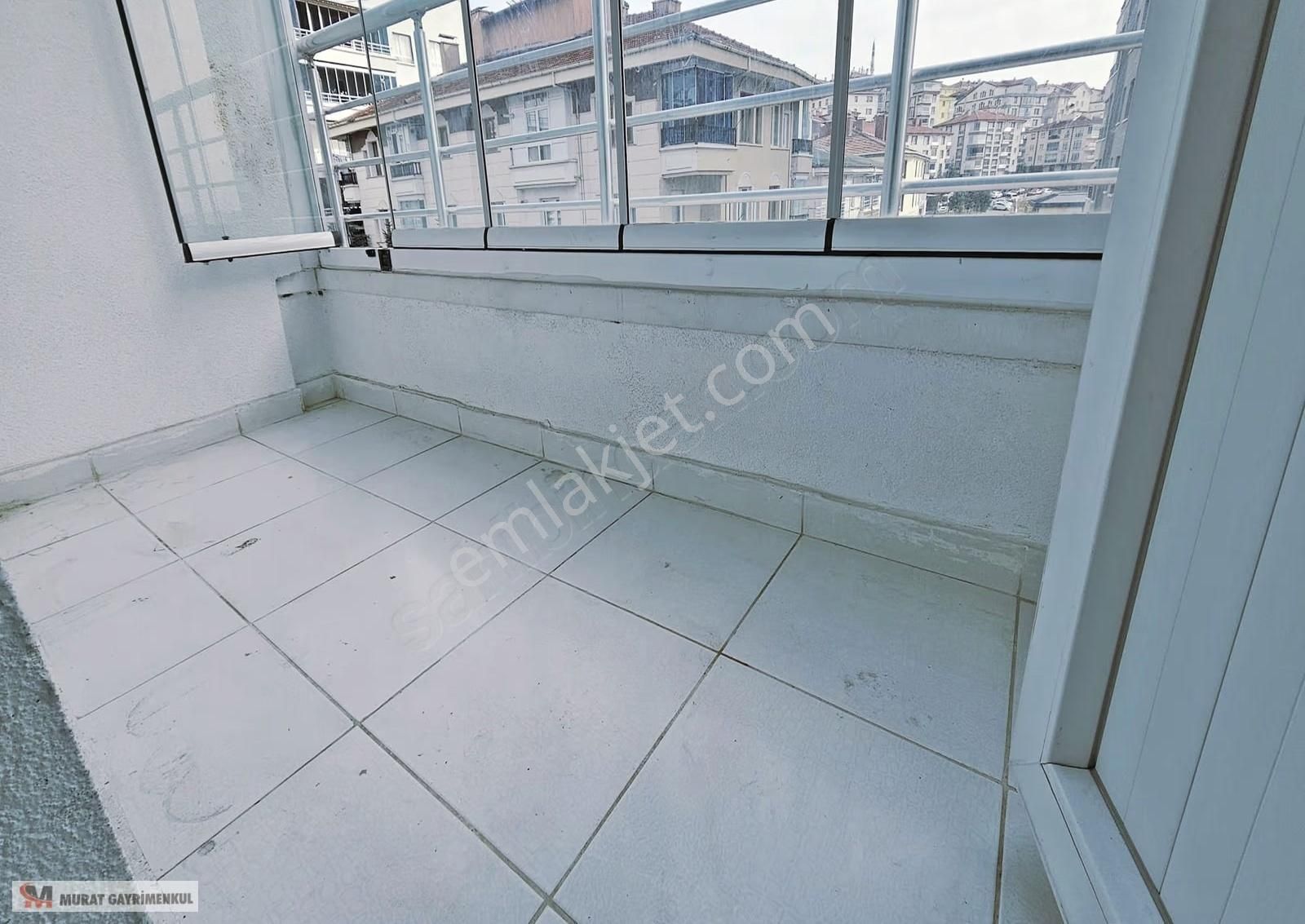 Kanunide Genç Binada Emsalsiz Genişlikte Güney Cephe 3+1 - Görsel 31