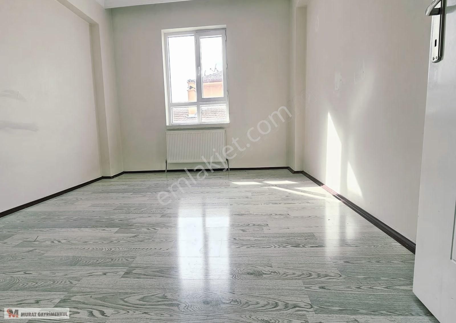 Kanunide Genç Binada Emsalsiz Genişlikte Güney Cephe 3+1 - Görsel 14