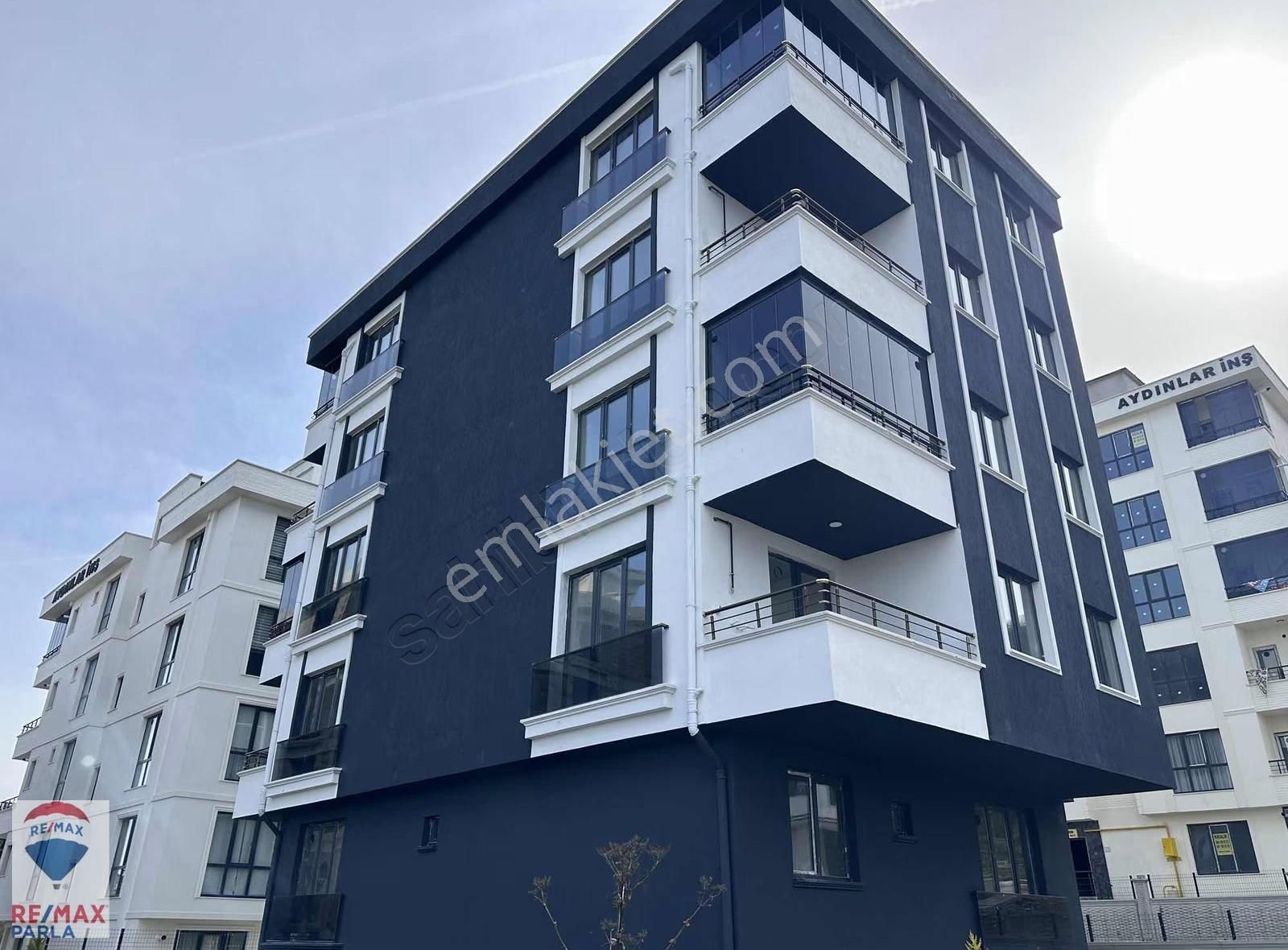 İncesu Yalı Da Sahile 5 Dk. Mesafede Ar Kat 2+1 Fırsat Daire