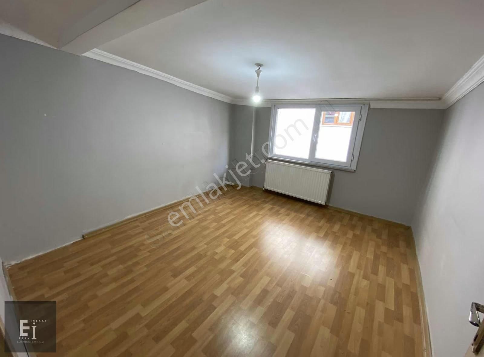 Eray Emlak'tan Kiralık Çatıkatı 1+1 60m2 - Görsel 4