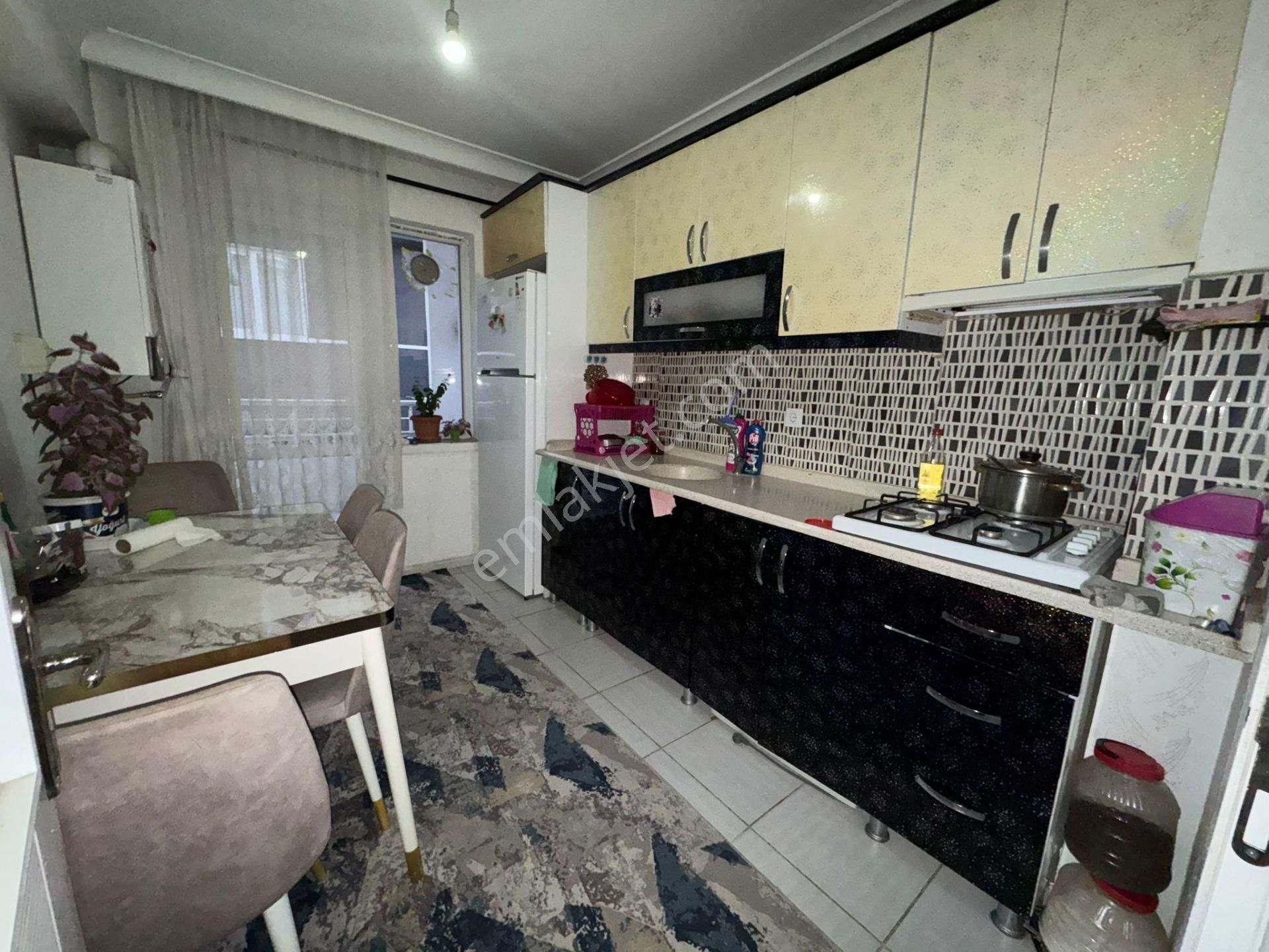 Pınarbaşı Mh'de 3+1 2.katta Bağımsız 5 Yıllık Yapılı Geniş Daire