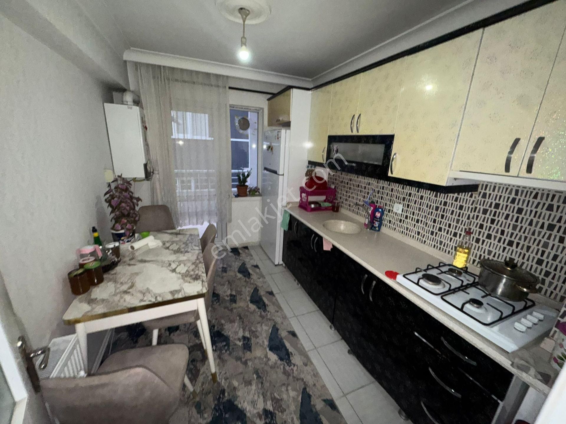 Pınarbaşı Mh'de 3+1 2.katta Bağımsız 5 Yıllık Yapılı Geniş Daire - Görsel 2