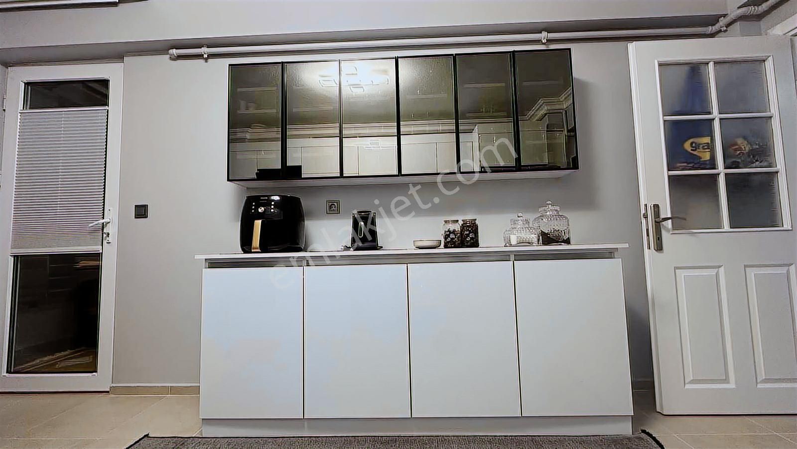 Dikkaldırımda Satılık Özel Tasarım Masrafsız 2+1 Daire - Görsel 9