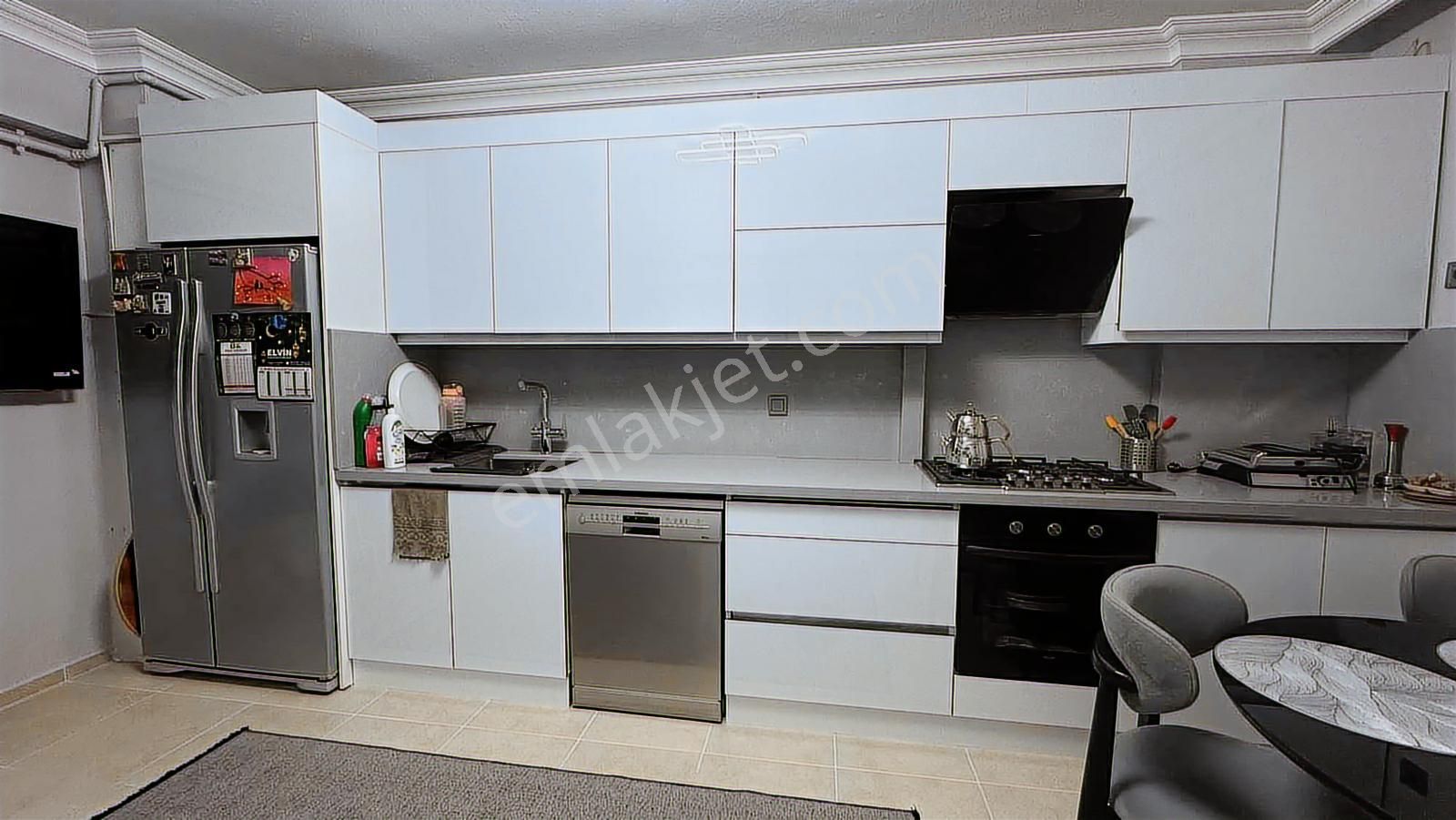 Dikkaldırımda Satılık Özel Tasarım Masrafsız 2+1 Daire - Görsel 8