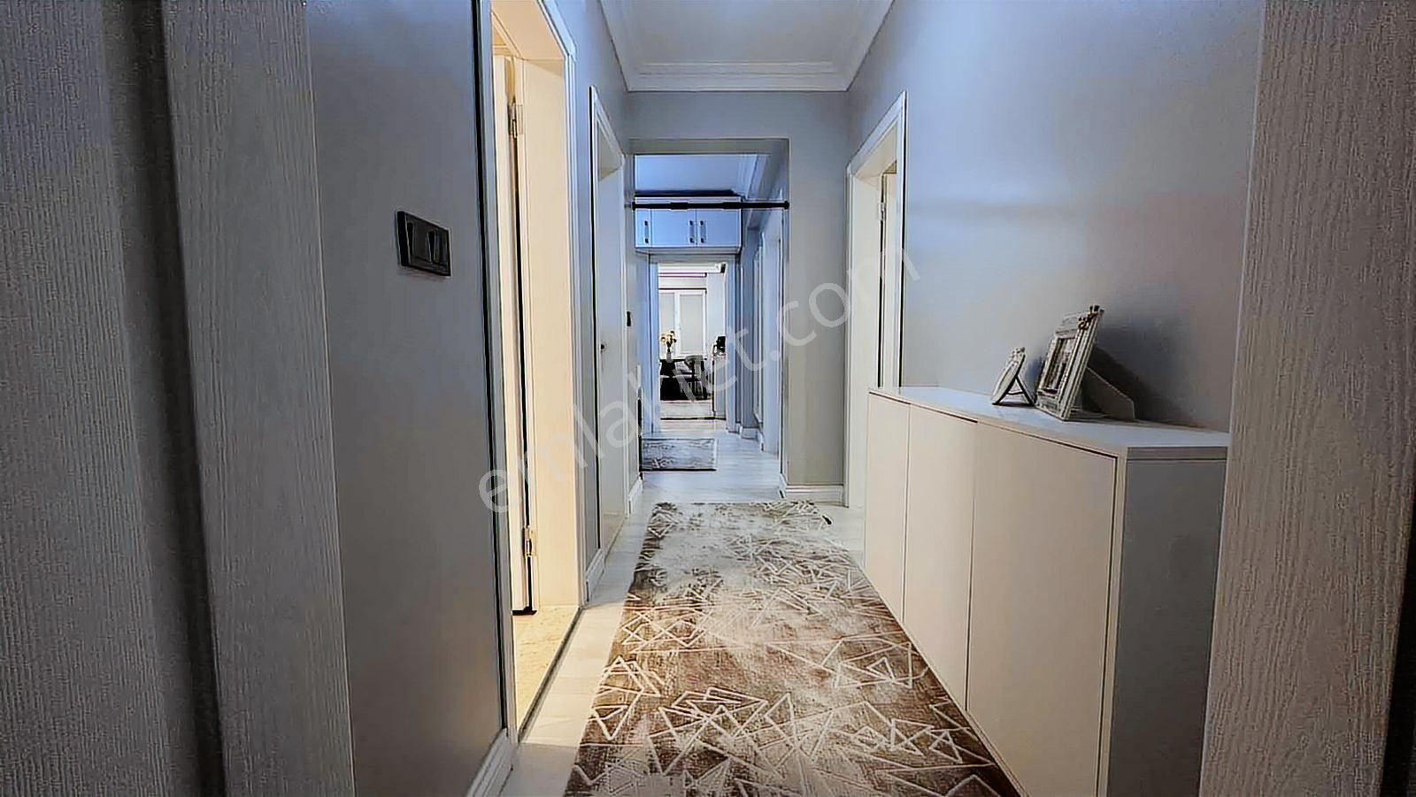 Dikkaldırımda Satılık Özel Tasarım Masrafsız 2+1 Daire - Görsel 10