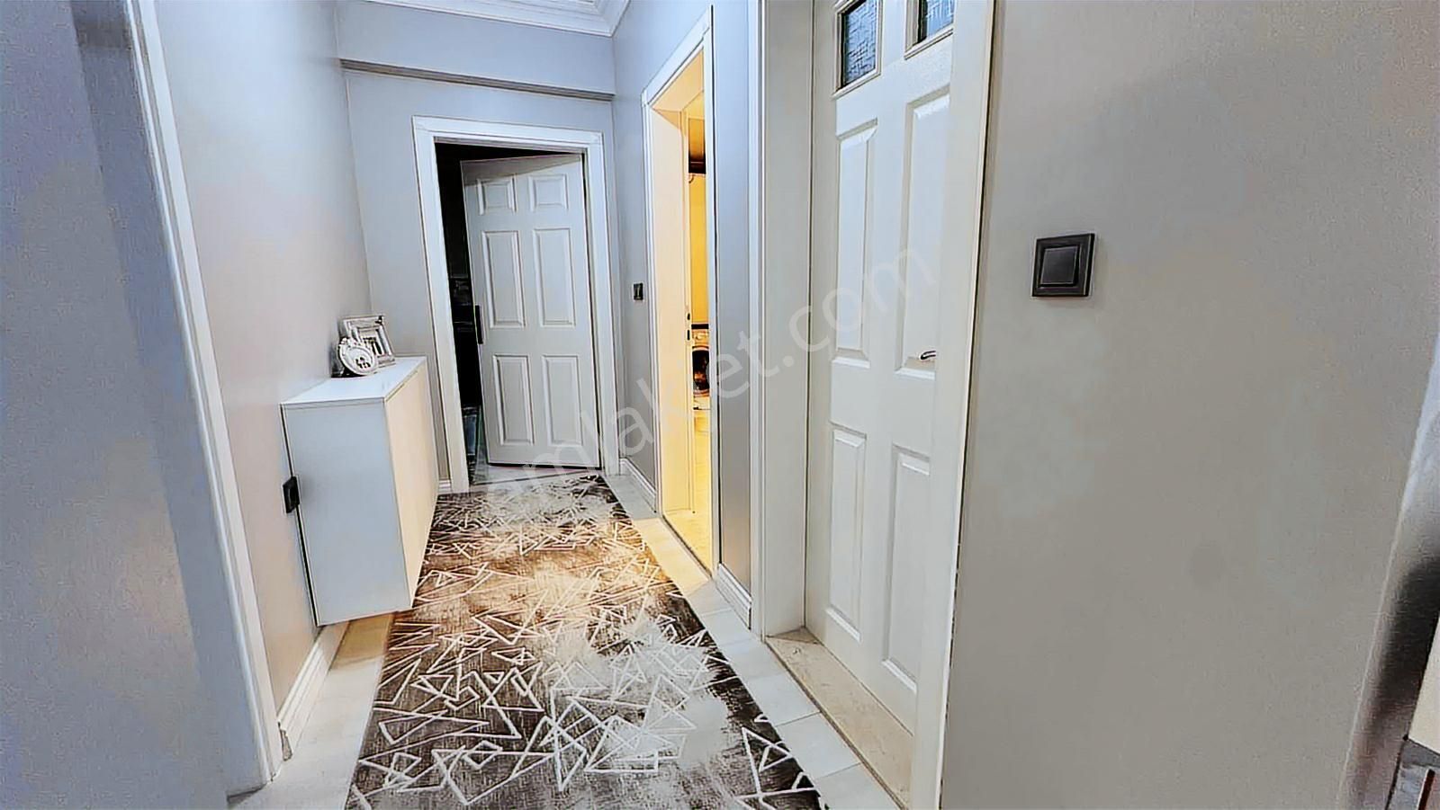 Dikkaldırımda Satılık Özel Tasarım Masrafsız 2+1 Daire - Görsel 23