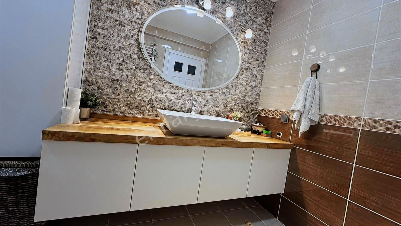 Dikkaldırımda Satılık Özel Tasarım Masrafsız 2+1 Daire - Görsel 22