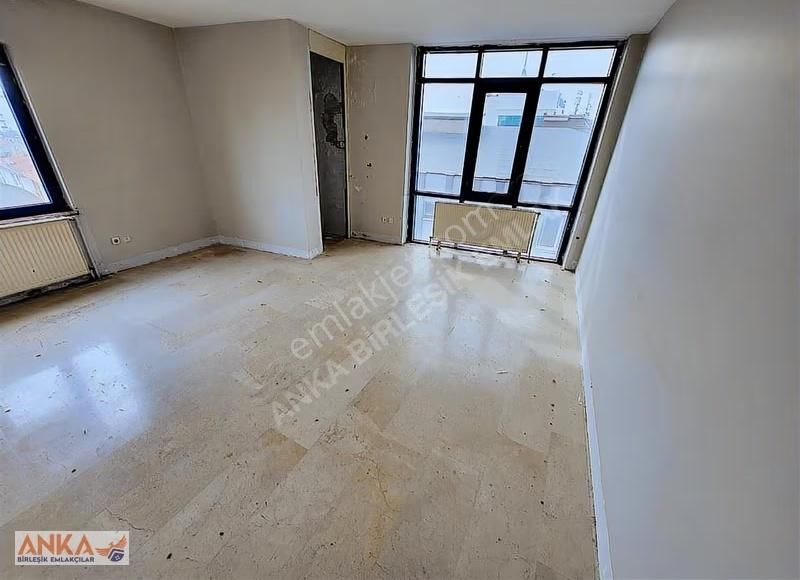 Ümraniye Merkezde, Ana Cadde Cepheli, 160m² Kiralık Dükkan - Görsel 13