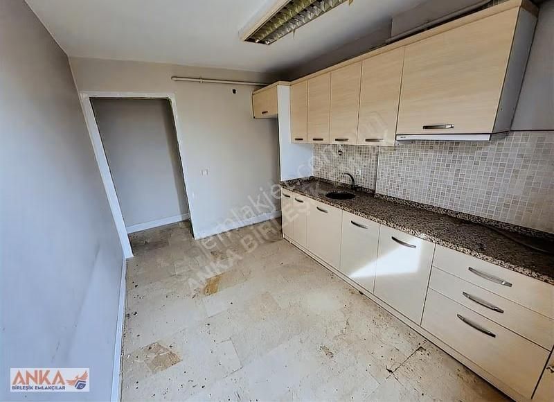 Ümraniye Merkezde, Ana Cadde Cepheli, 160m² Kiralık Dükkan - Görsel 11