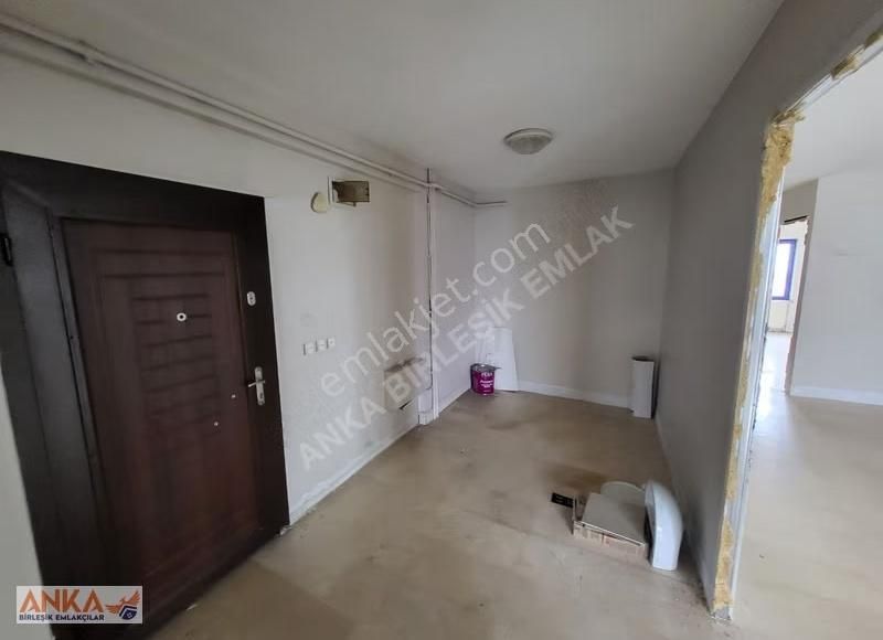 Ümraniye Merkezde, Ana Cadde Cepheli, 160m² Kiralık Dükkan - Görsel 23