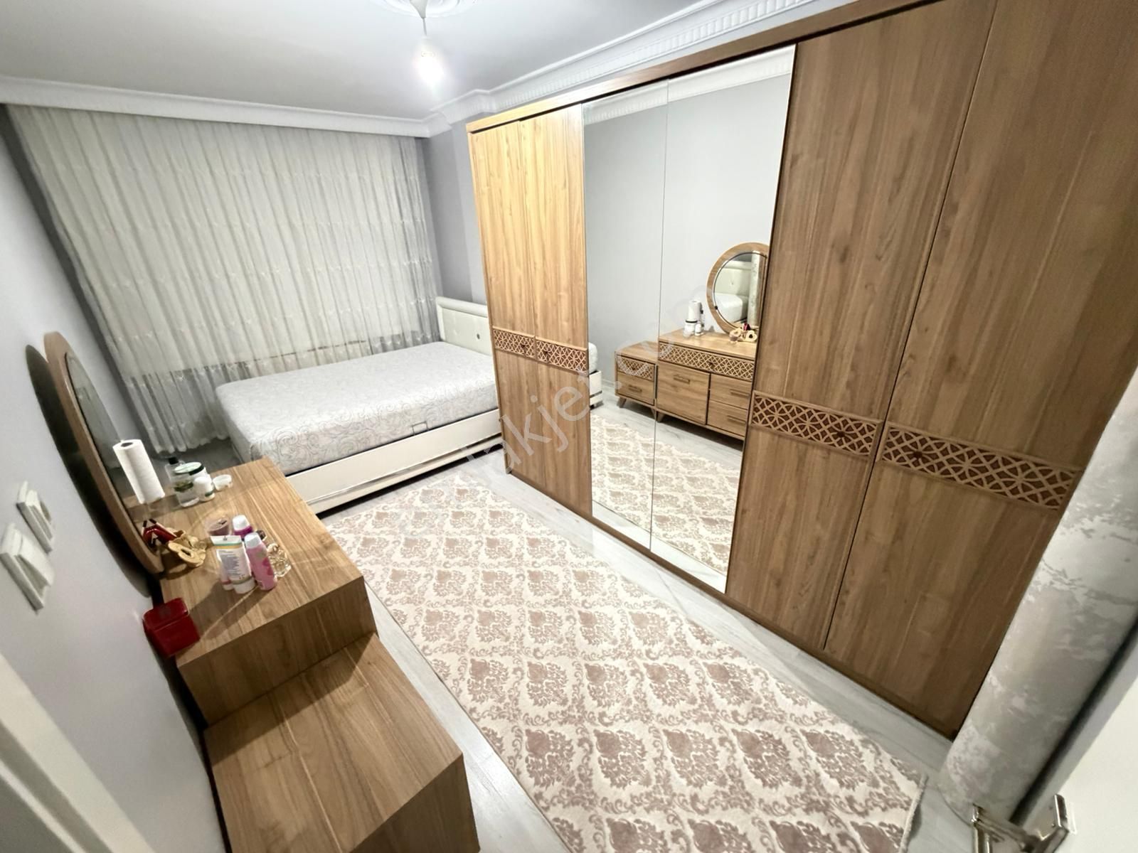 Üç Kardeşler'den Yunus Emre Mh 3+1 Masrafsız 125m² Ara Kat Daire - Görsel 8