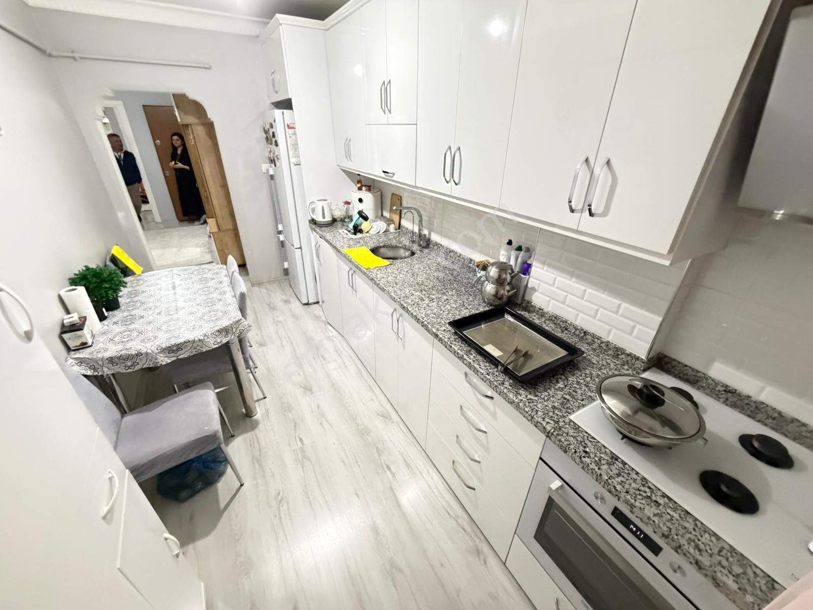 Üç Kardeşler'den Yunus Emre Mh 3+1 Masrafsız 125m² Ara Kat Daire - Görsel 10