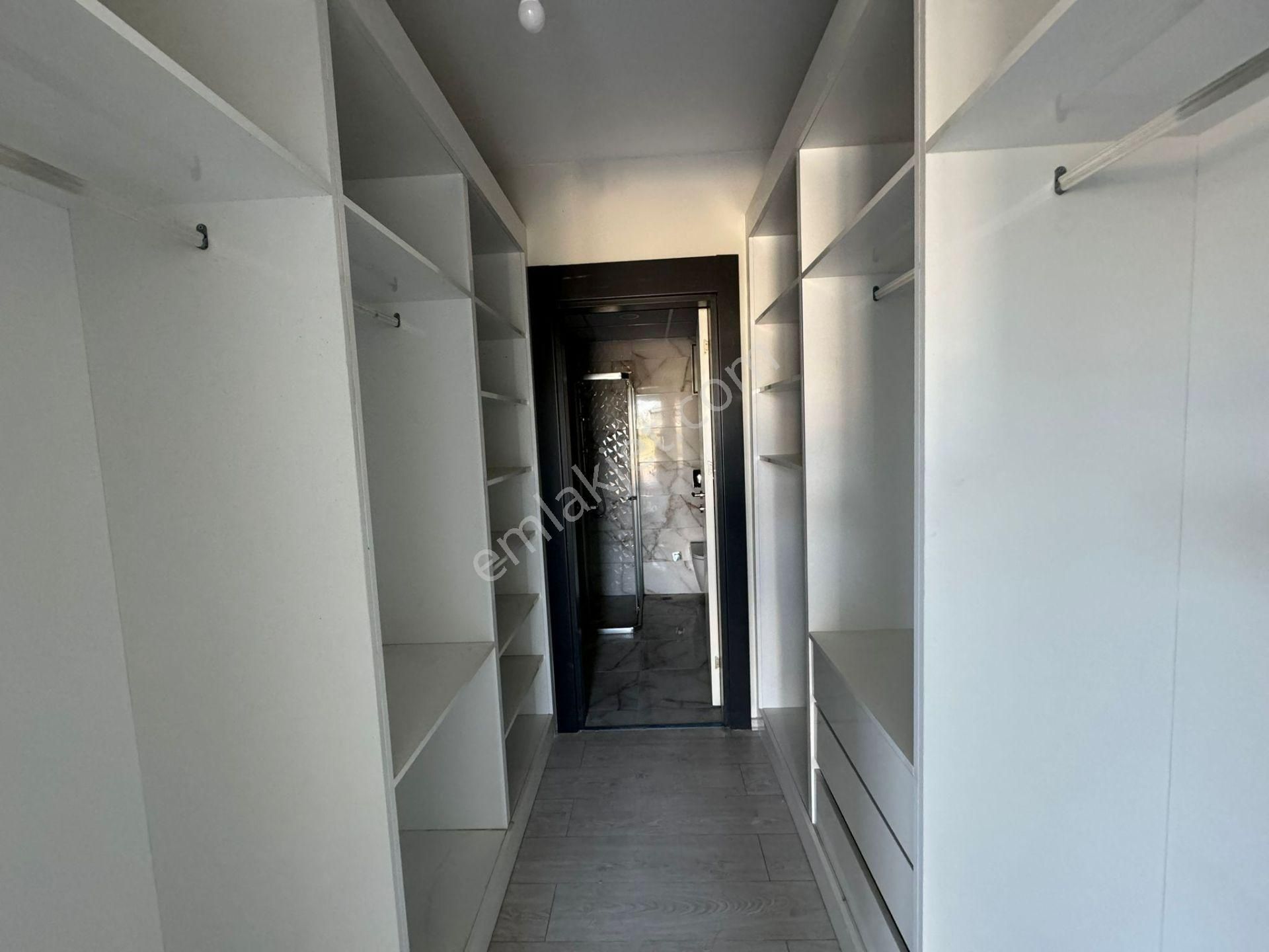 Çerkezköy Tepe'de '' Yusuf Şener Orta Okul Yanı'' Site İçerisinde Kiralık 4+1 - Görsel 16