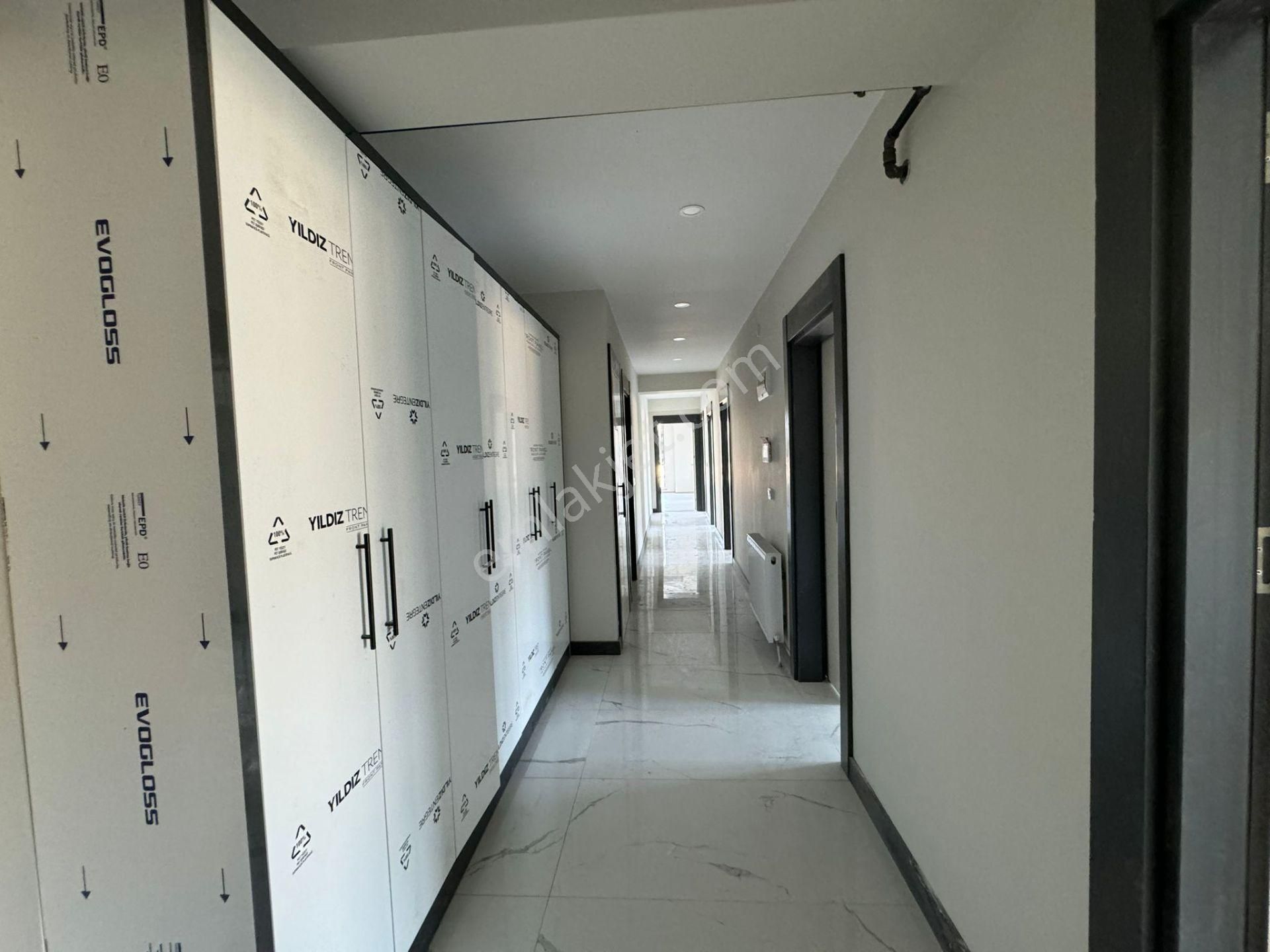 Çerkezköy Tepe'de '' Yusuf Şener Orta Okul Yanı'' Site İçerisinde Kiralık 4+1 - Görsel 21