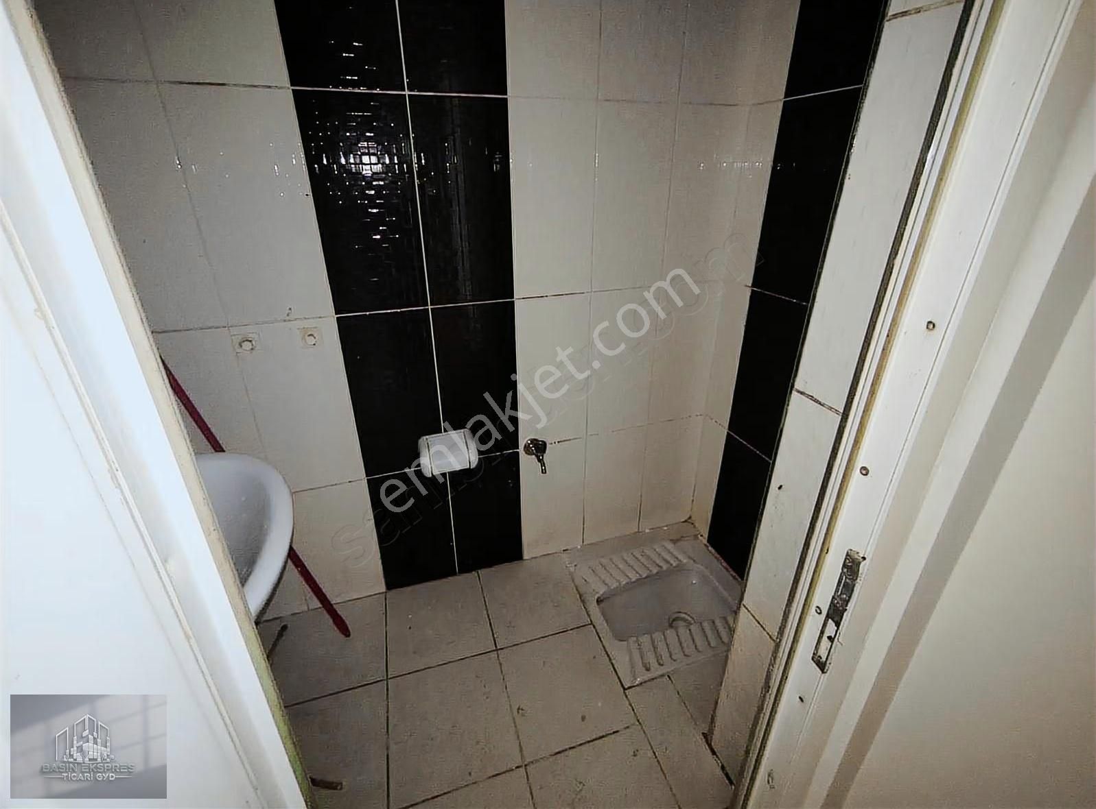 Sulyapıdan Kocasinanda Yeni Bina Altında Kiralık 300 M2 Dükkan - Görsel 10