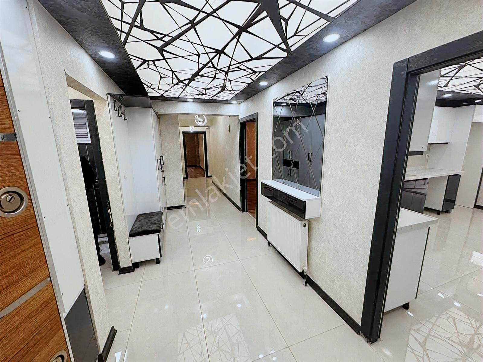 Eğitim Araştırma Hastanesi Paraleli Geniş Metrajlı Asansörlü 3+1 - Görsel 28