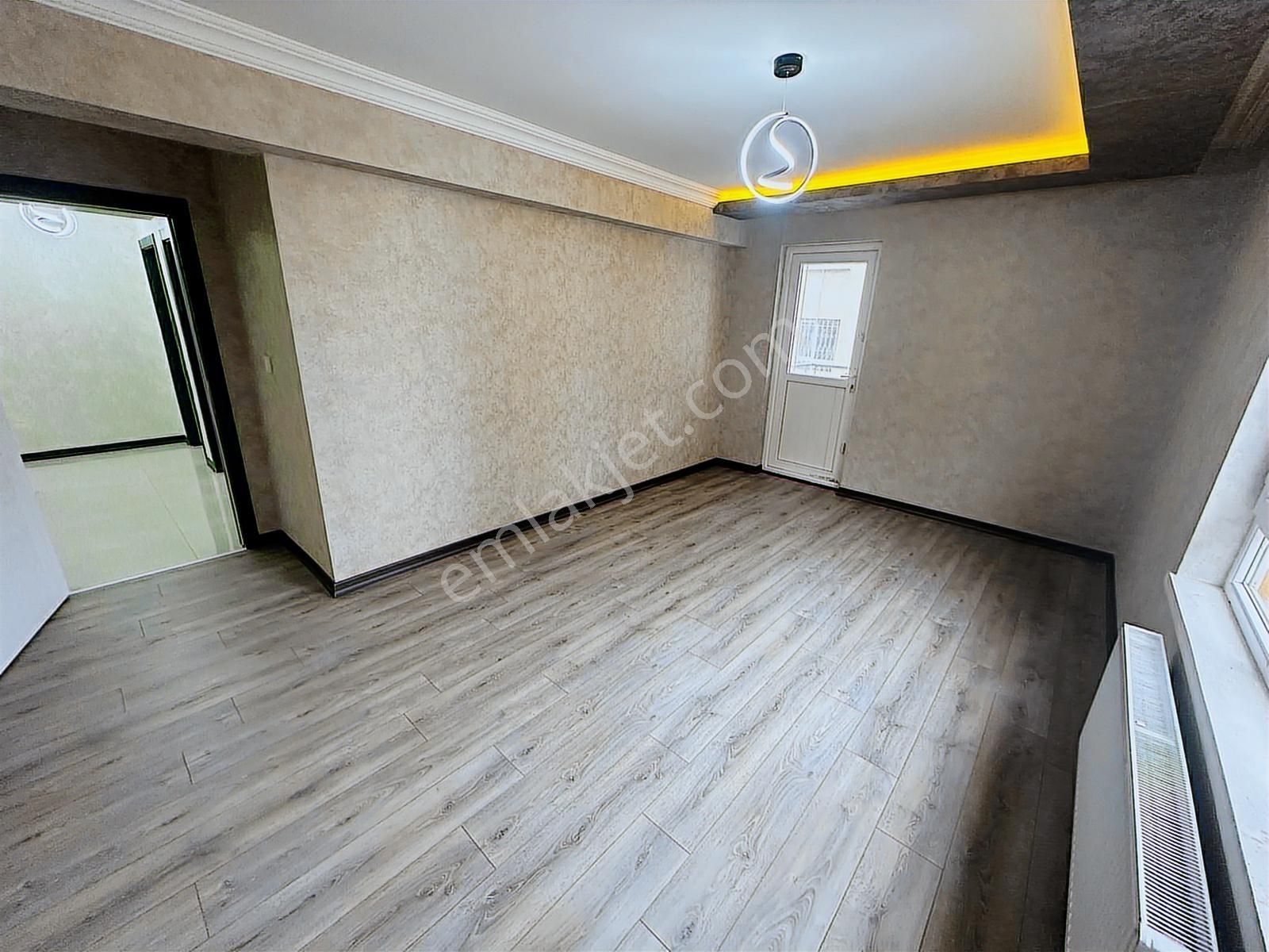 Eğitim Araştırma Hastanesi Paraleli Geniş Metrajlı Asansörlü 3+1 - Görsel 22