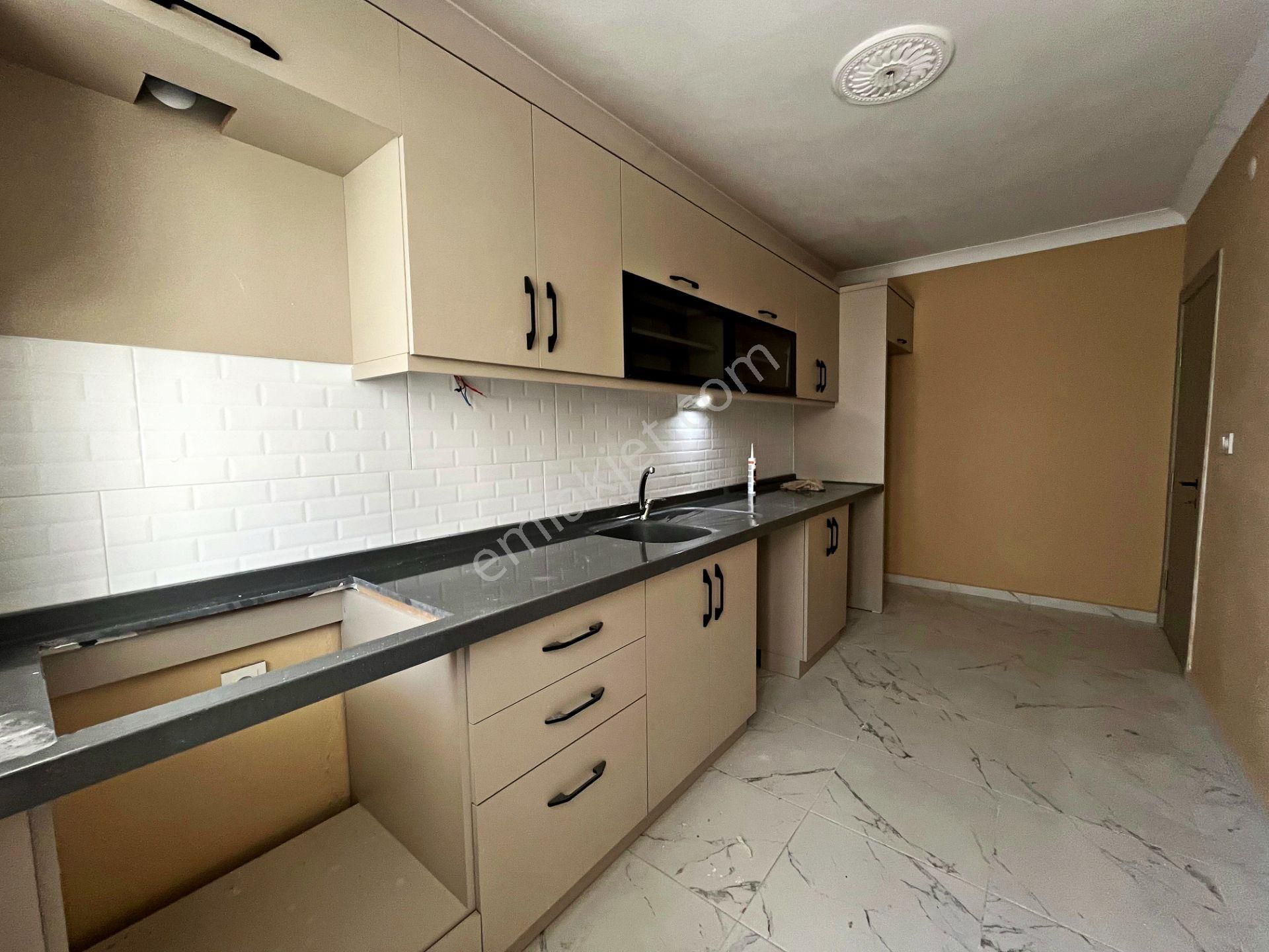 🛑🛑tek Yetkili Aktif'ten Akçay'da Satılık Denize 500mt Ön Cephe Arakat Harika 2+1 Daire - Görsel 2