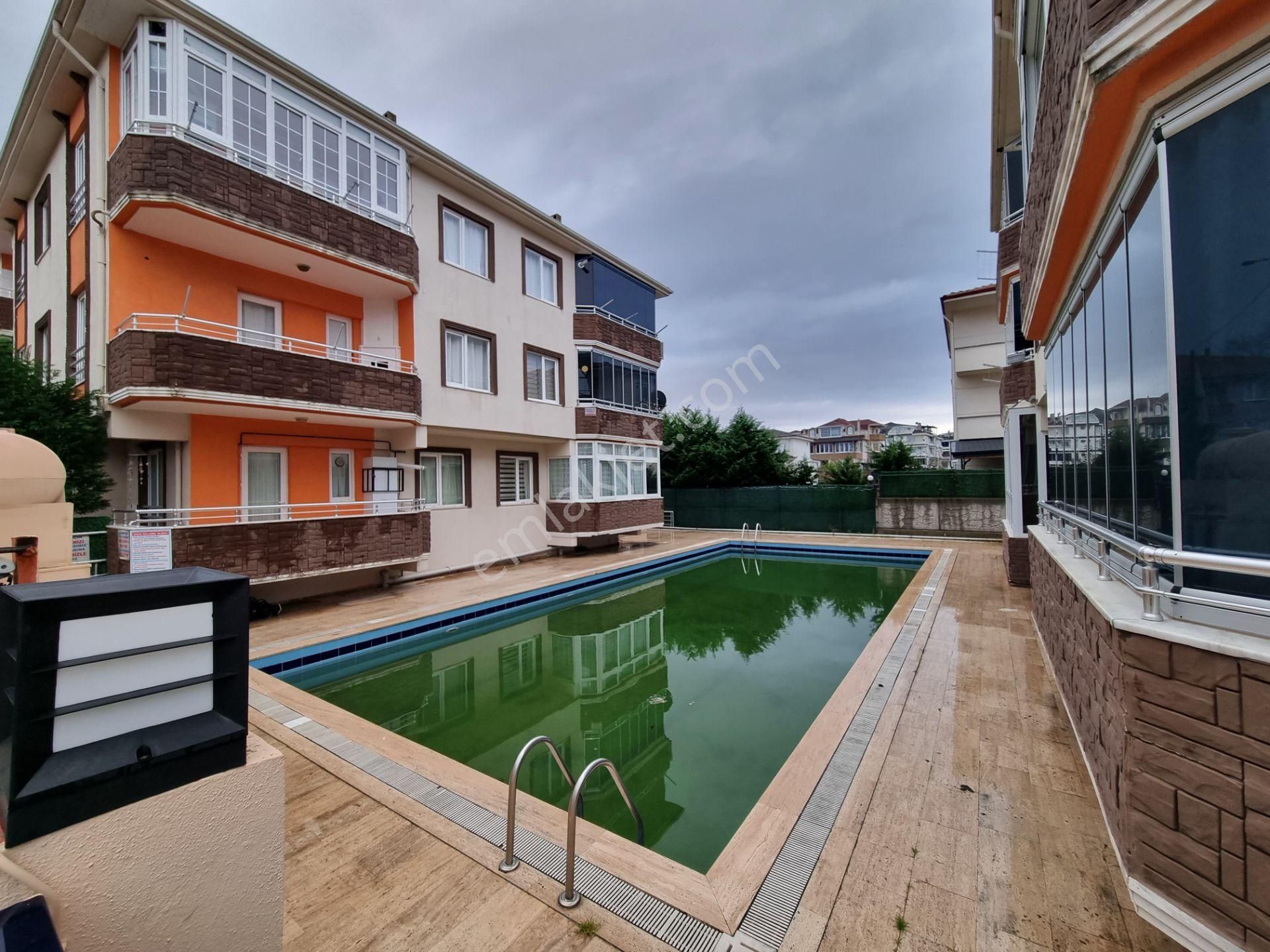 Havuzlu Kombili Eşyalı Yüksek Giriş Devamlı Kiralık 2+1 Darie - Görsel 3