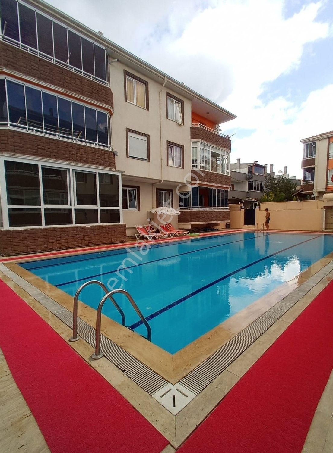 Havuzlu Kombili Eşyalı Yüksek Giriş Devamlı Kiralık 2+1 Darie