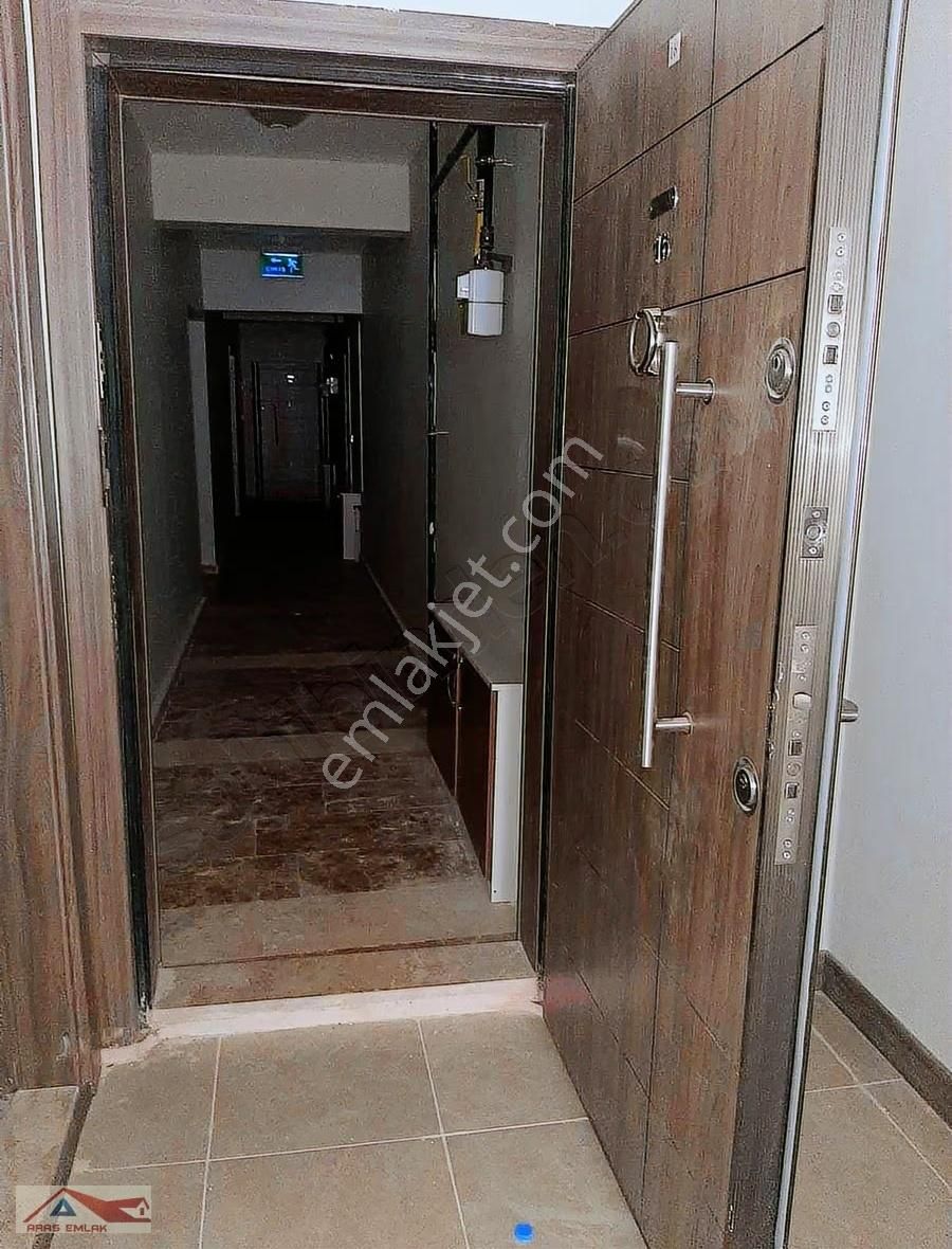 Tokide Site İçinde Katta Kısmi Mobilyalı Uygun 2+1 Tapulu - Görsel 15