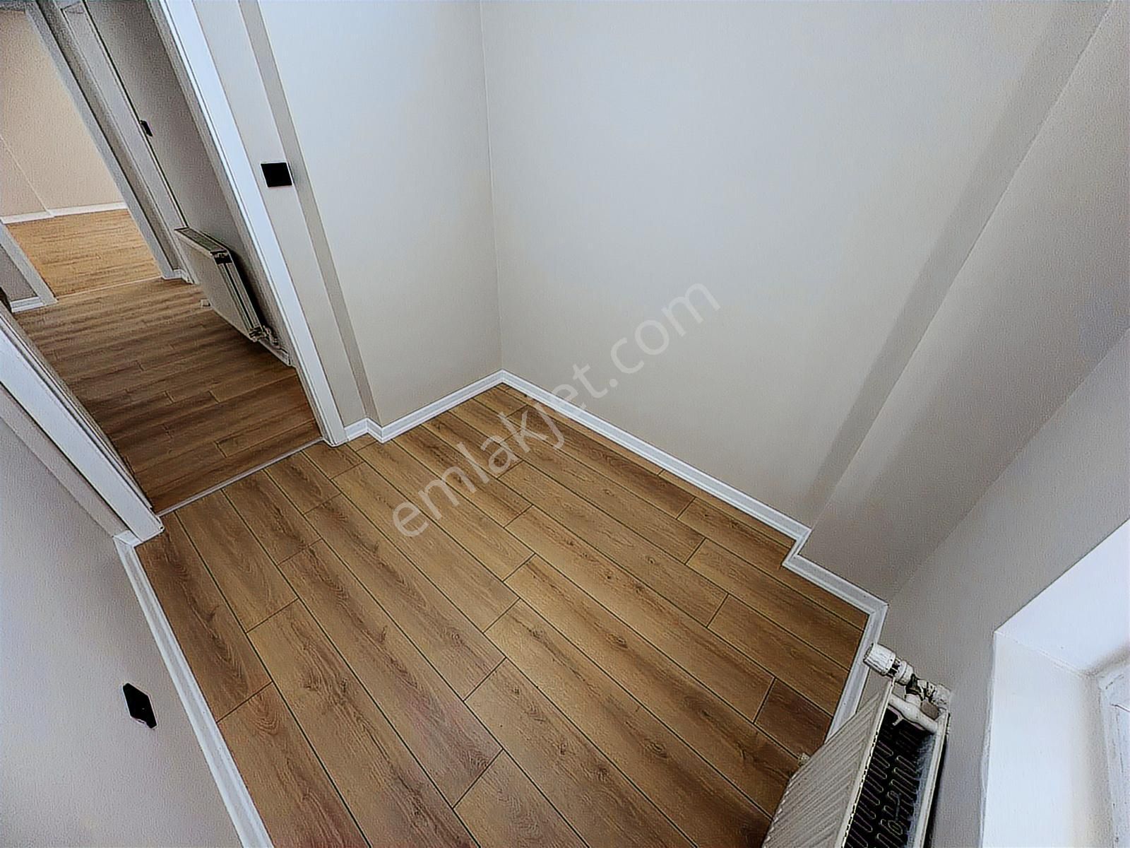 Sym'den Etimesgut Mh Kat K. Bağımsız Yapılı Geniş 3+1daire - Görsel 11