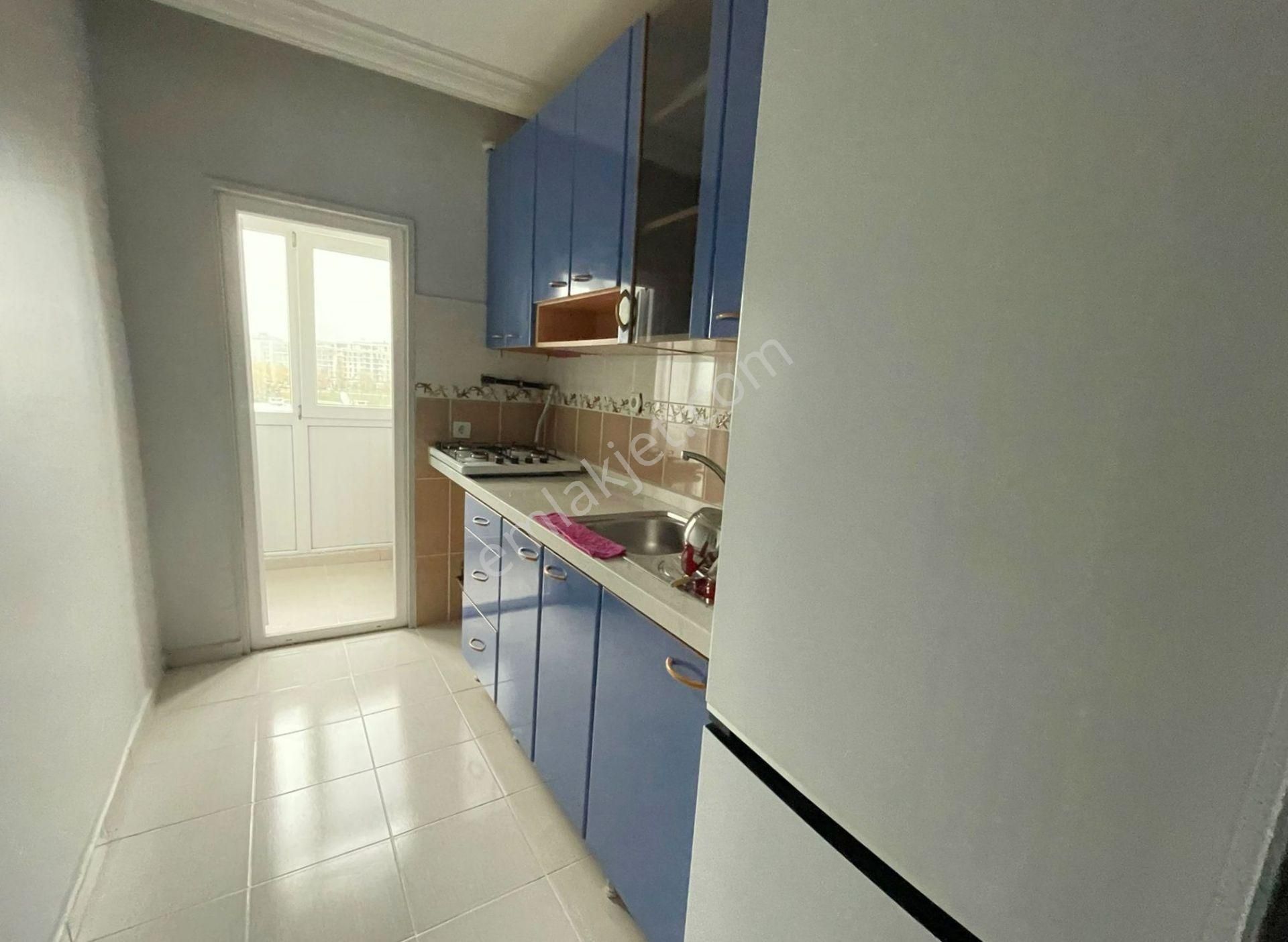 Mertcan'dan Yenişehir Mah. Site İçi Balkonlu Eşyalı 2+1 Daire - Görsel 5