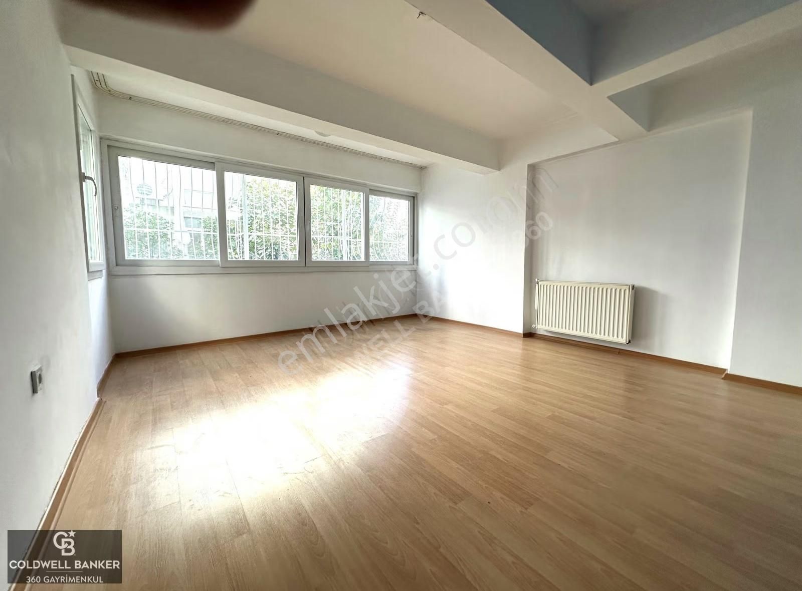 Karşıyaka Bostanlı'da Kiralık 3+1 Bakımlı Daire - Görsel 23