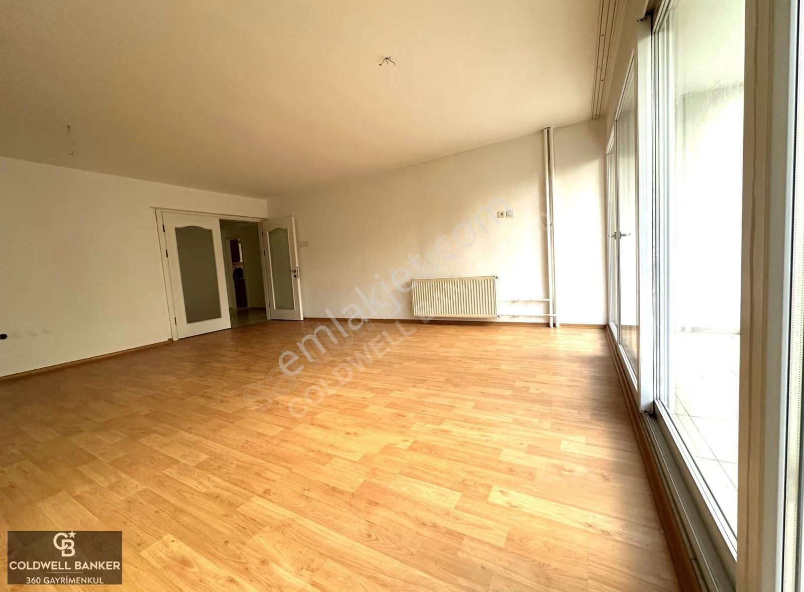 Karşıyaka Bostanlı'da Kiralık 3+1 Bakımlı Daire - Görsel 15