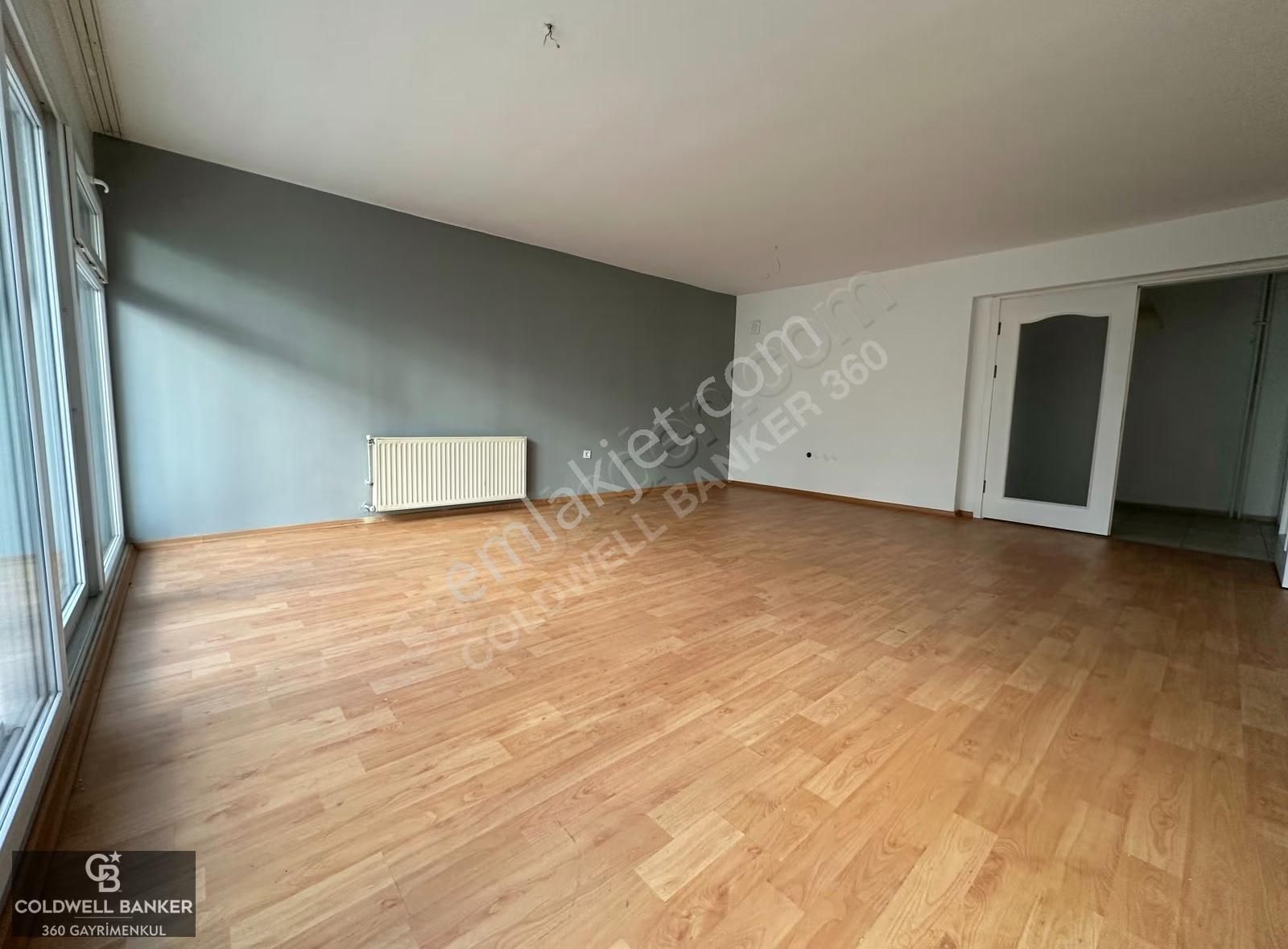 Karşıyaka Bostanlı'da Kiralık 3+1 Bakımlı Daire - Görsel 22