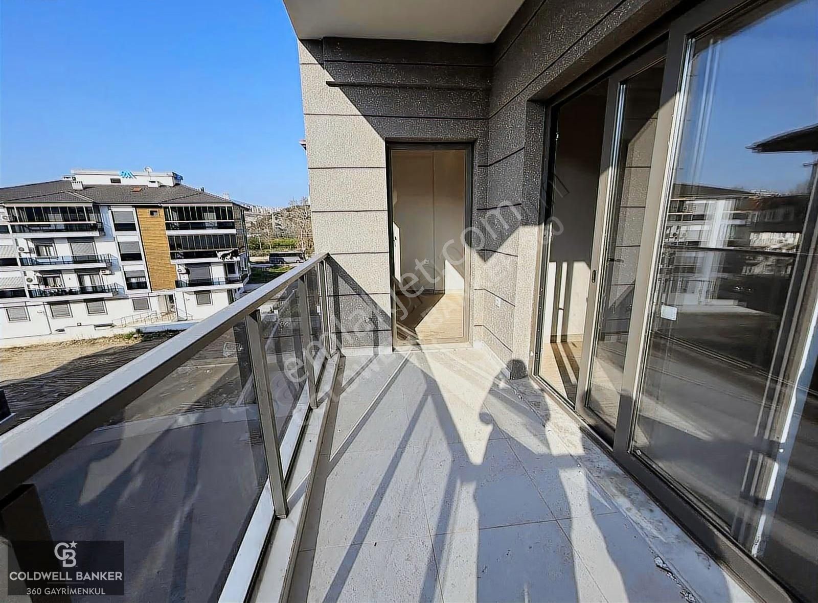 Şirince Yolunda Satılık 2+1 Sıfır Yerden Isıtmalı Daire - Görsel 12