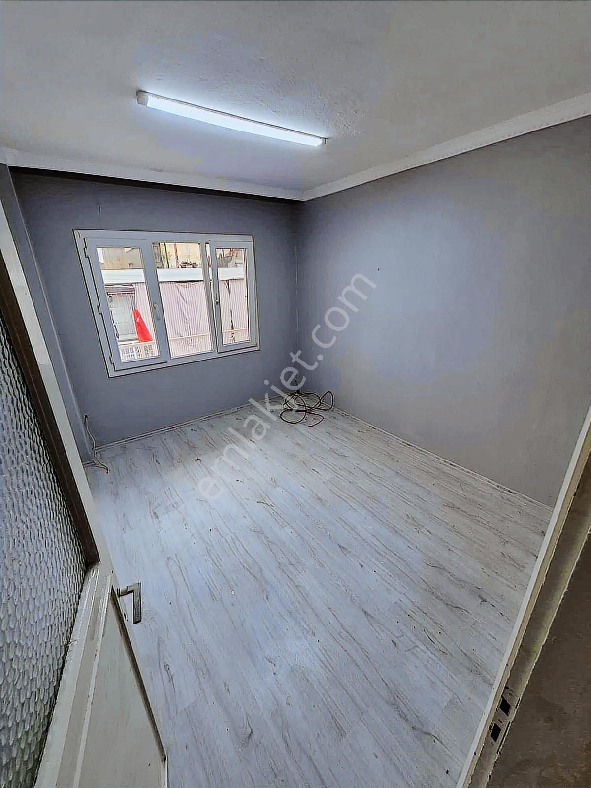 Konak Gürçeşme,iğdelidurak.üst Sokağında//teraslı,89m2/2katlı Ev - Görsel 12