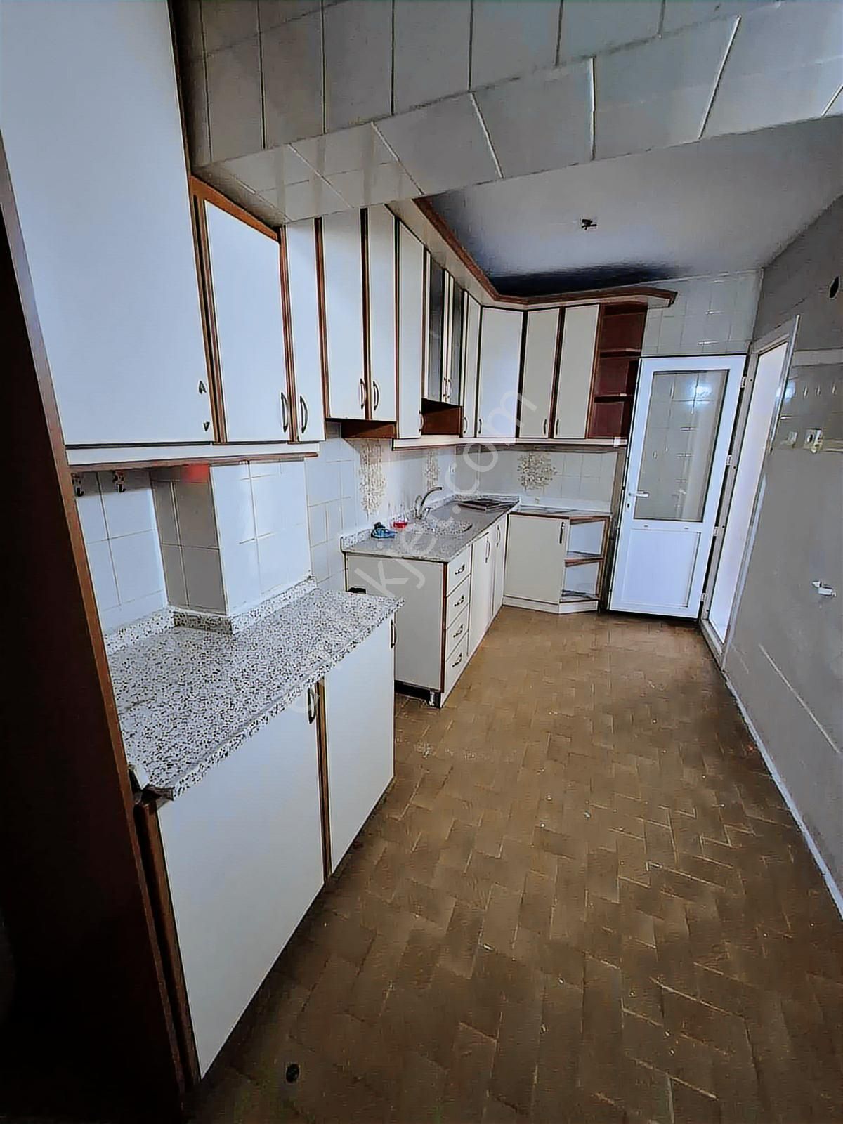 Konak Gürçeşme,iğdelidurak.üst Sokağında//teraslı,89m2/2katlı Ev - Görsel 18