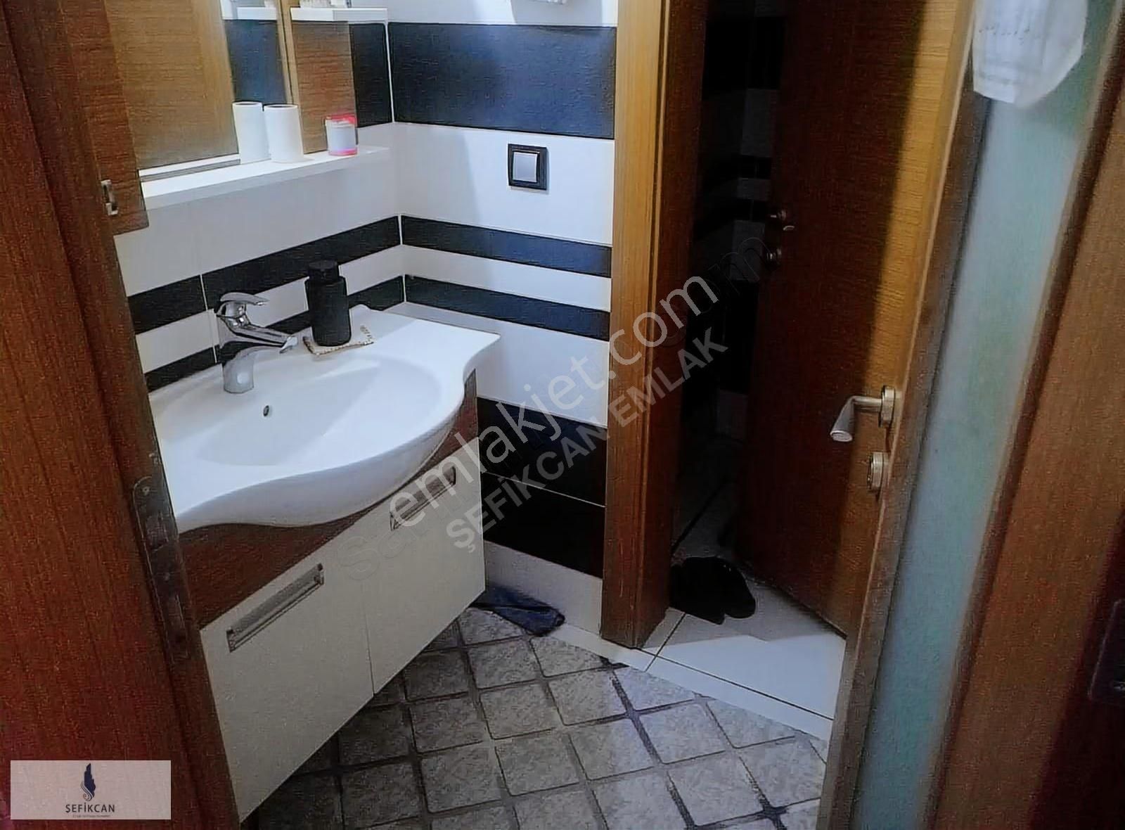 Hacıkaymak'ta Satılık 3+1 Daire - 140m² Geniş Kullanım Alanı - Görsel 14
