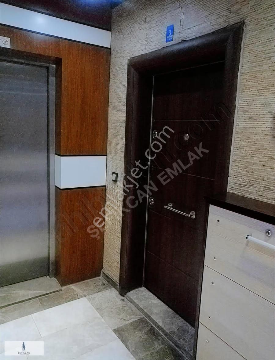 Hacıkaymak'ta Satılık 3+1 Daire - 140m² Geniş Kullanım Alanı