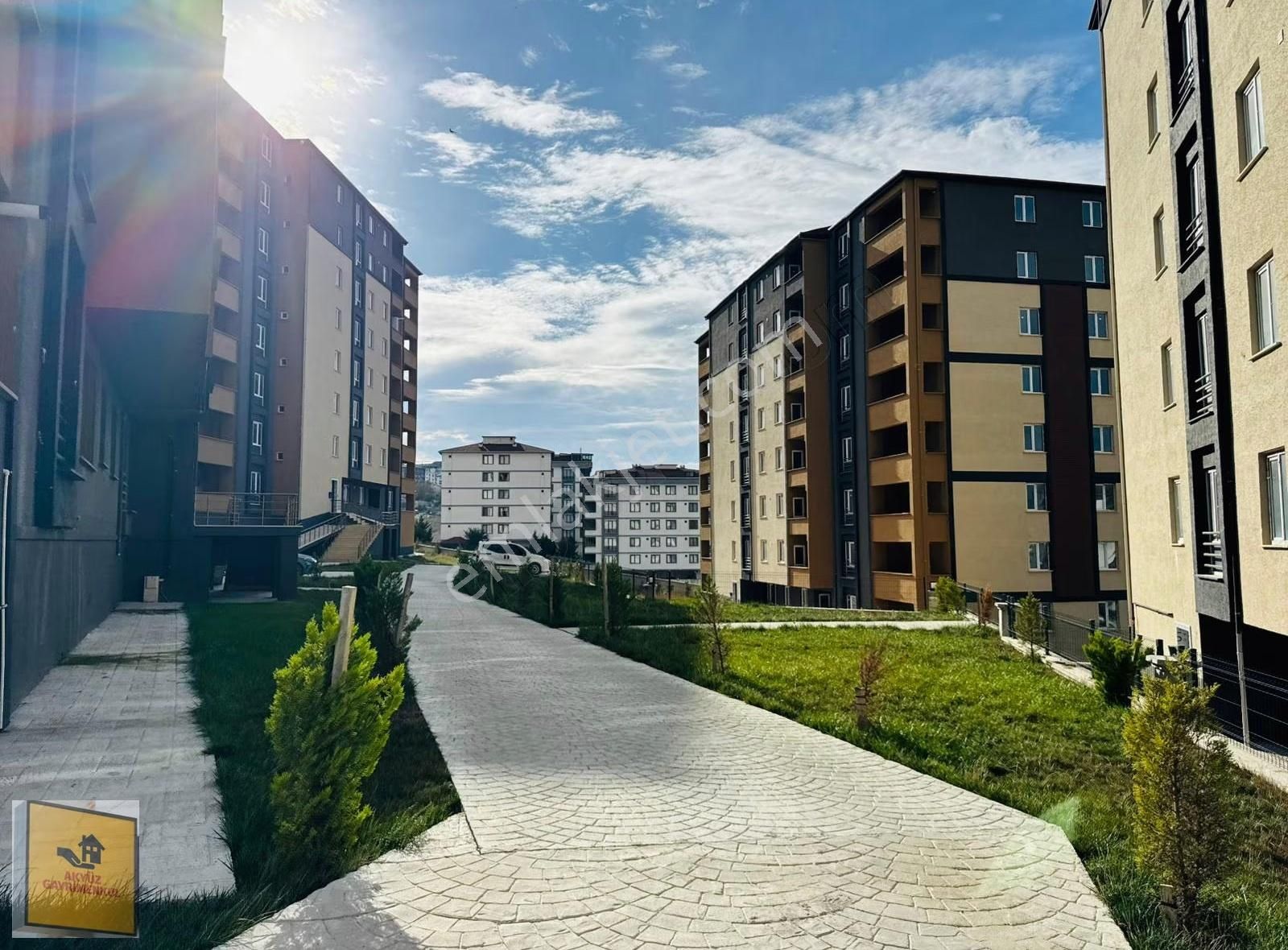 Akyüz Gayrimenkul Den Istasyonda Iskanlı Satılık Sıfır 3+1 Gırış - Görsel 25