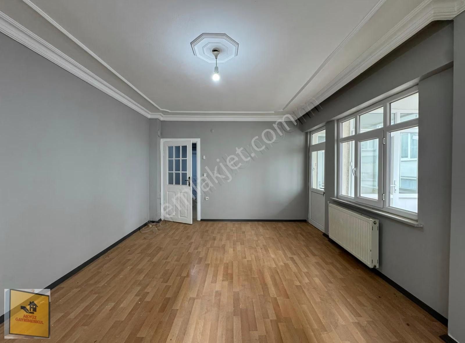 Akyüz Gayrimenkulden Fevzipaşa Mah De Satılık 2+1 Daire