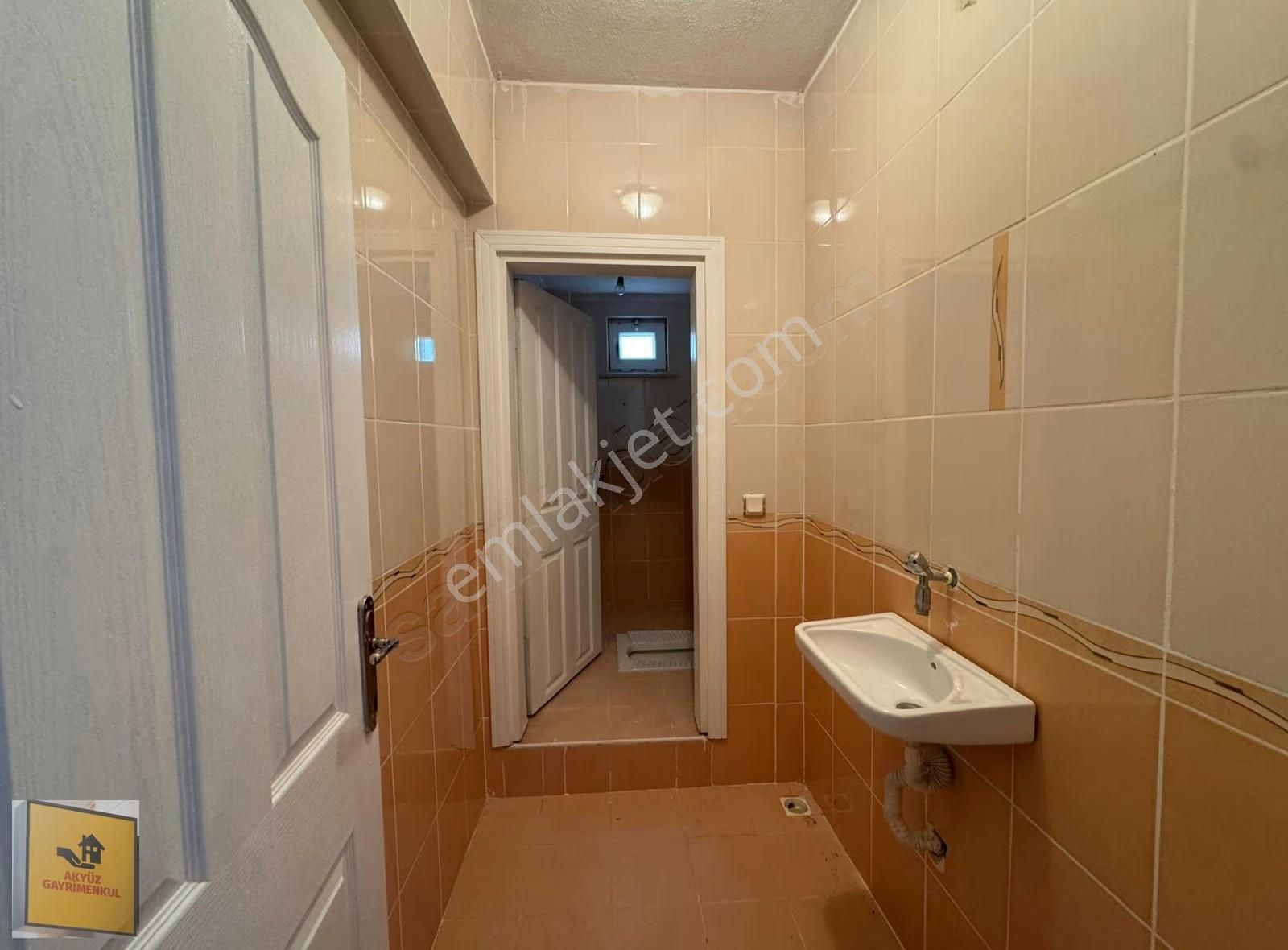 Akyüz Gayrimenkulden Fevzipaşa Mah De Satılık 2+1 Daire - Görsel 4