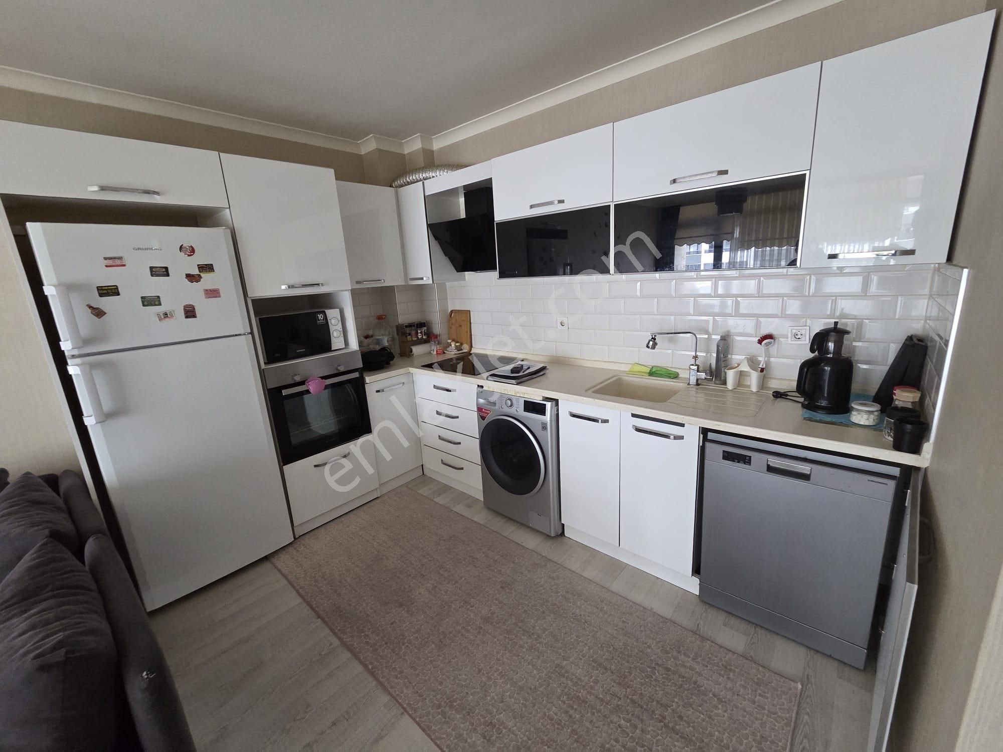 Bordo Platınumda 4. Katta Arakat Bulvar Yakını1+1 Satılık Daire - Görsel 18