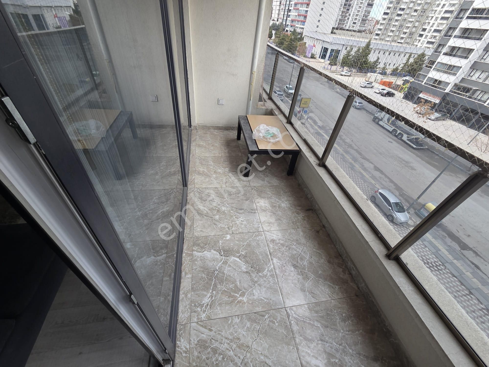 Bordo Platınumda 4. Katta Arakat Bulvar Yakını1+1 Satılık Daire - Görsel 22