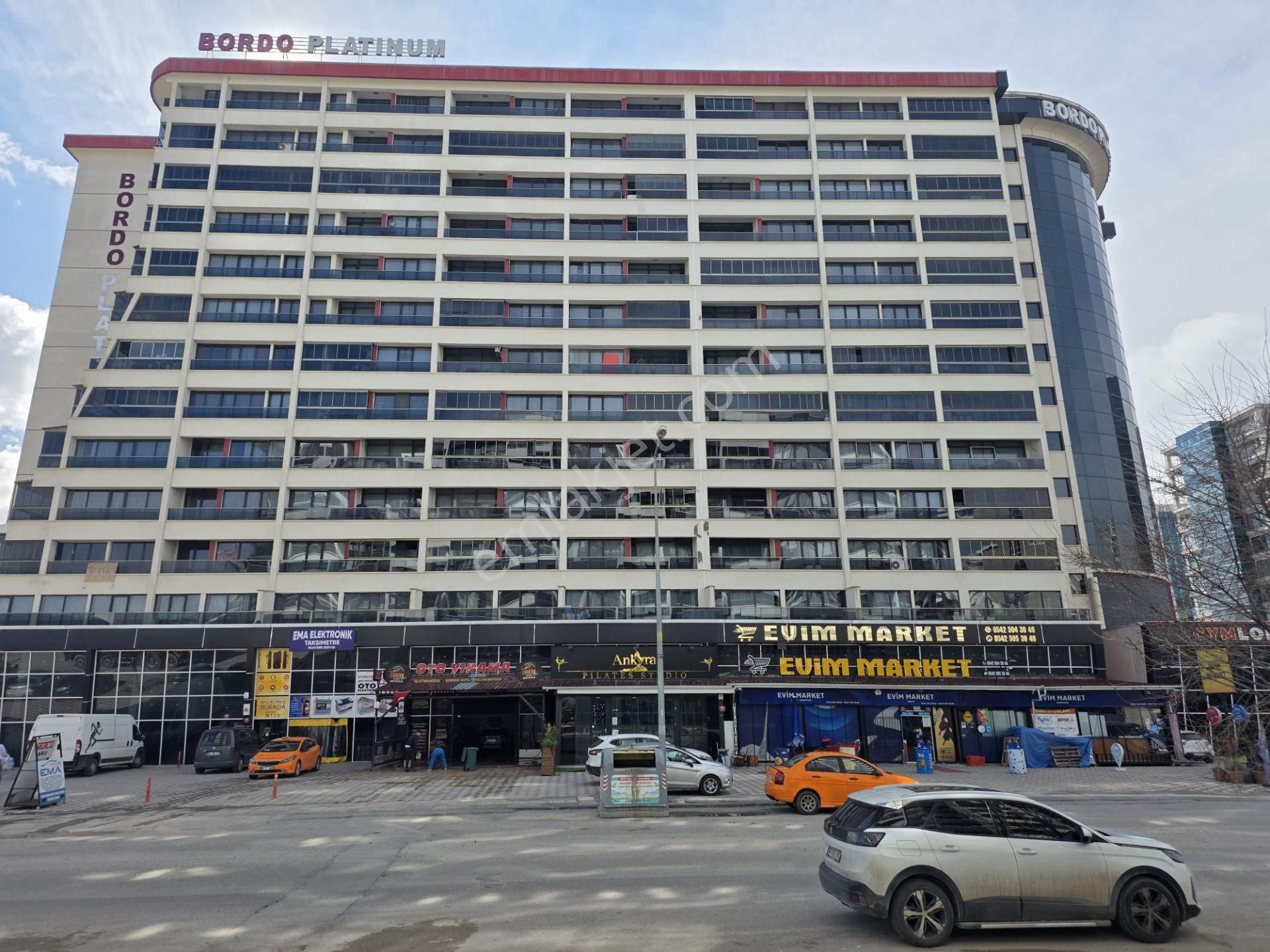 Bordo Platınumda 4. Katta Arakat Bulvar Yakını1+1 Satılık Daire - Görsel 4